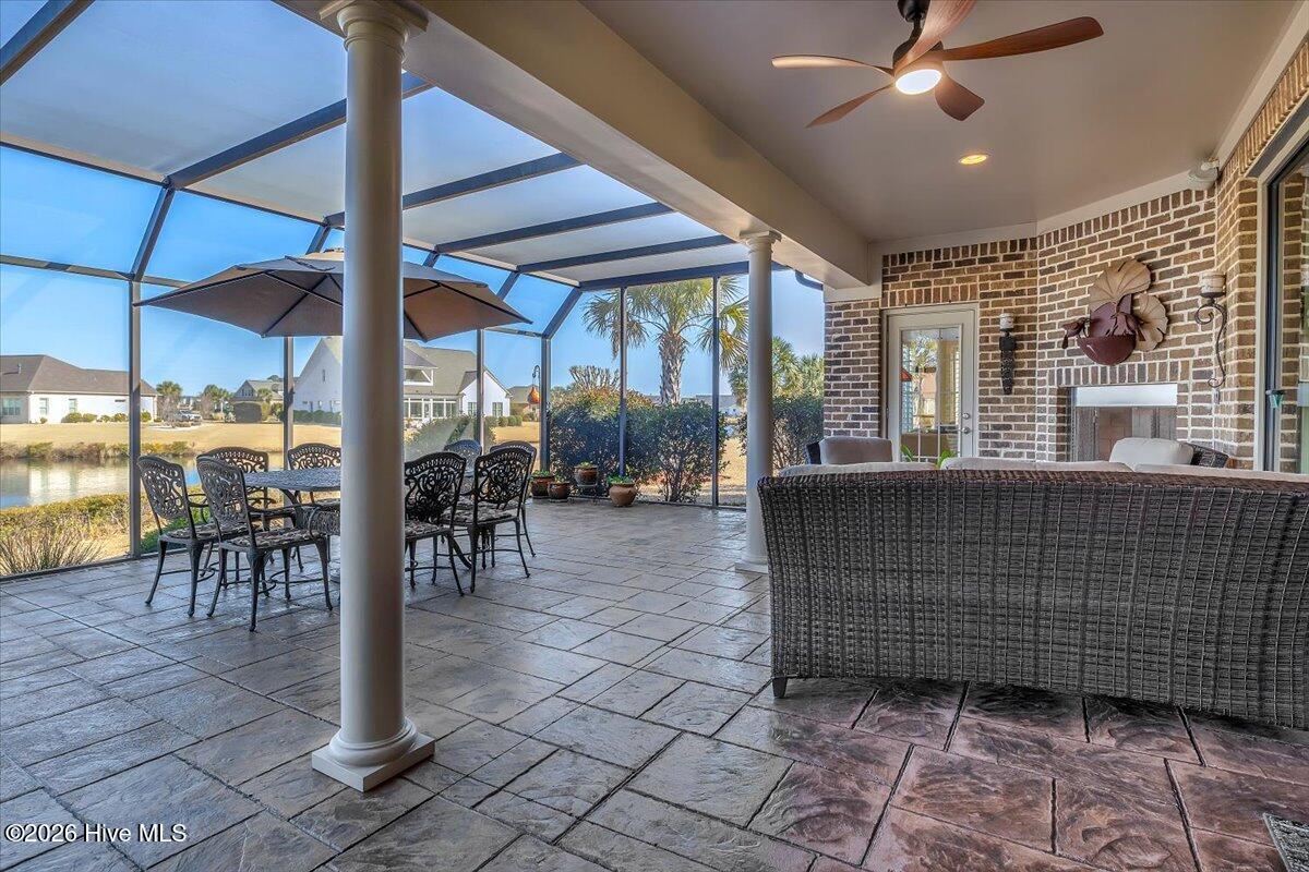 100553917 | Photo 54