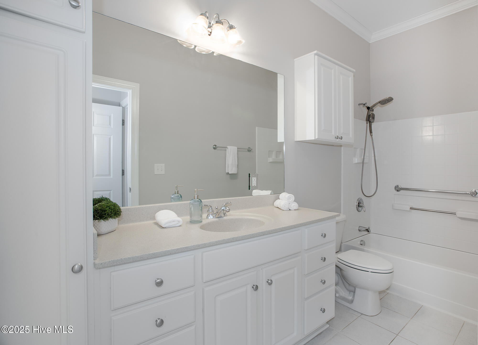 100510671 | Photo 20