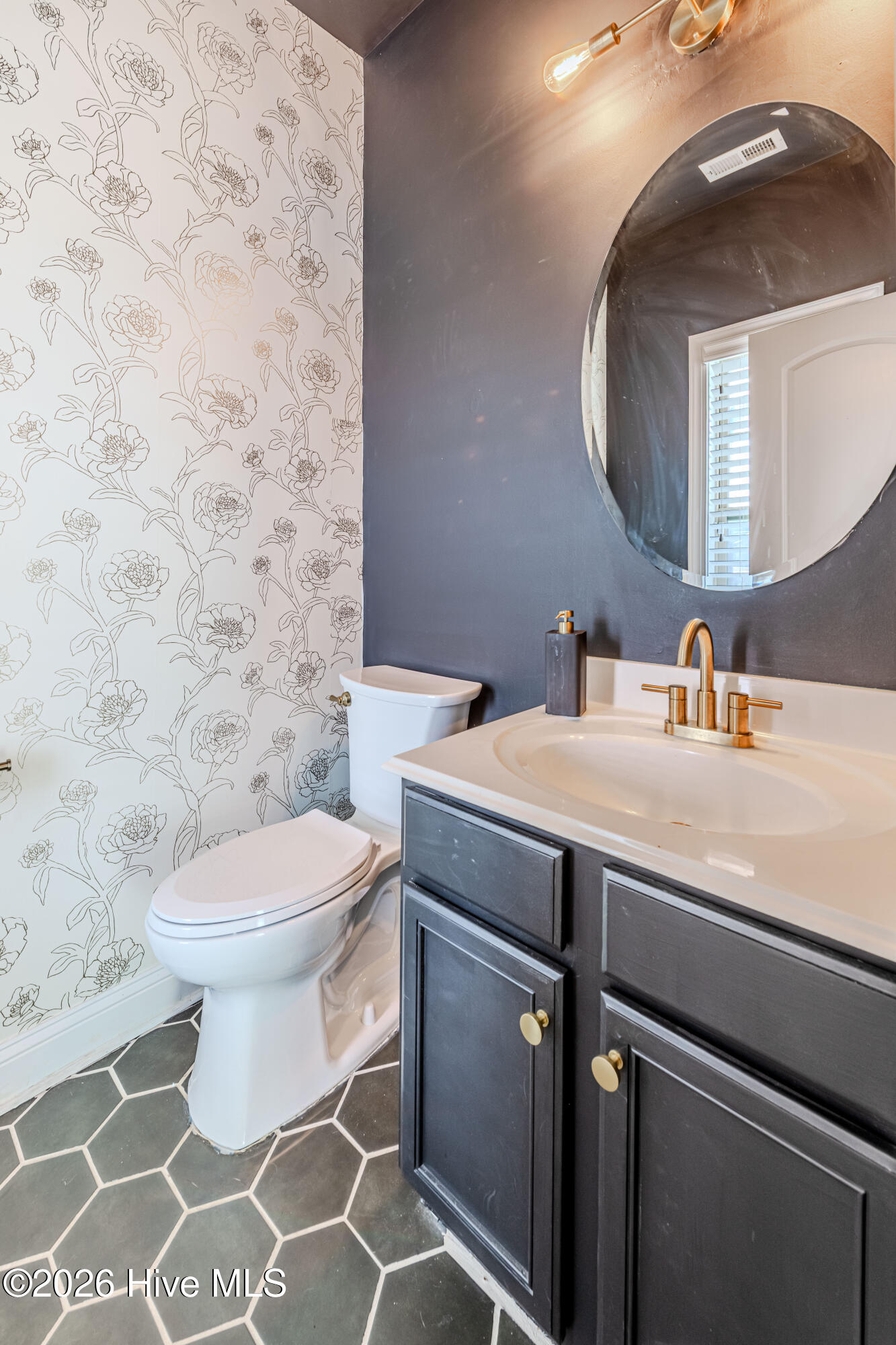 100555095 | Photo 57