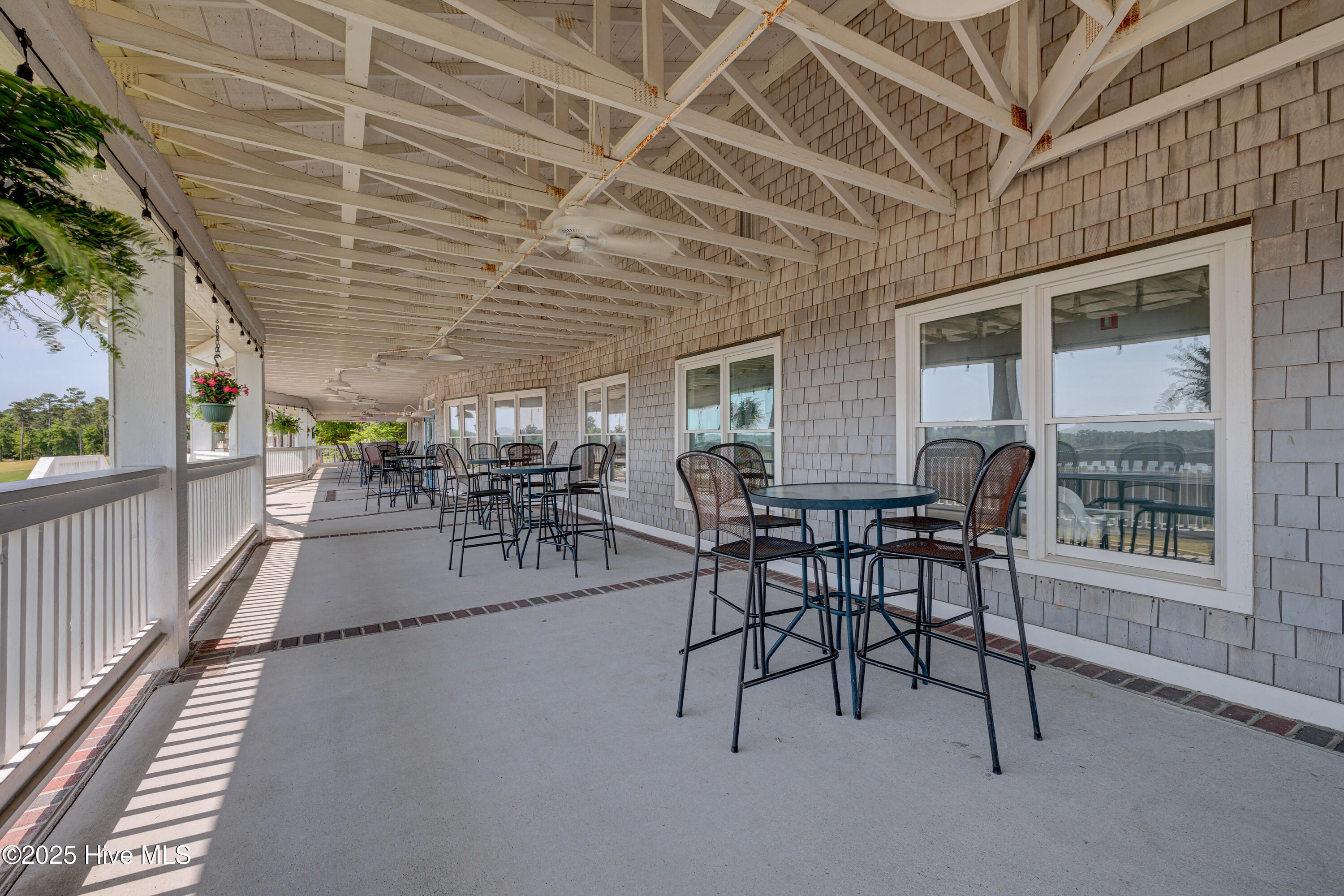 100547497 | Photo 18