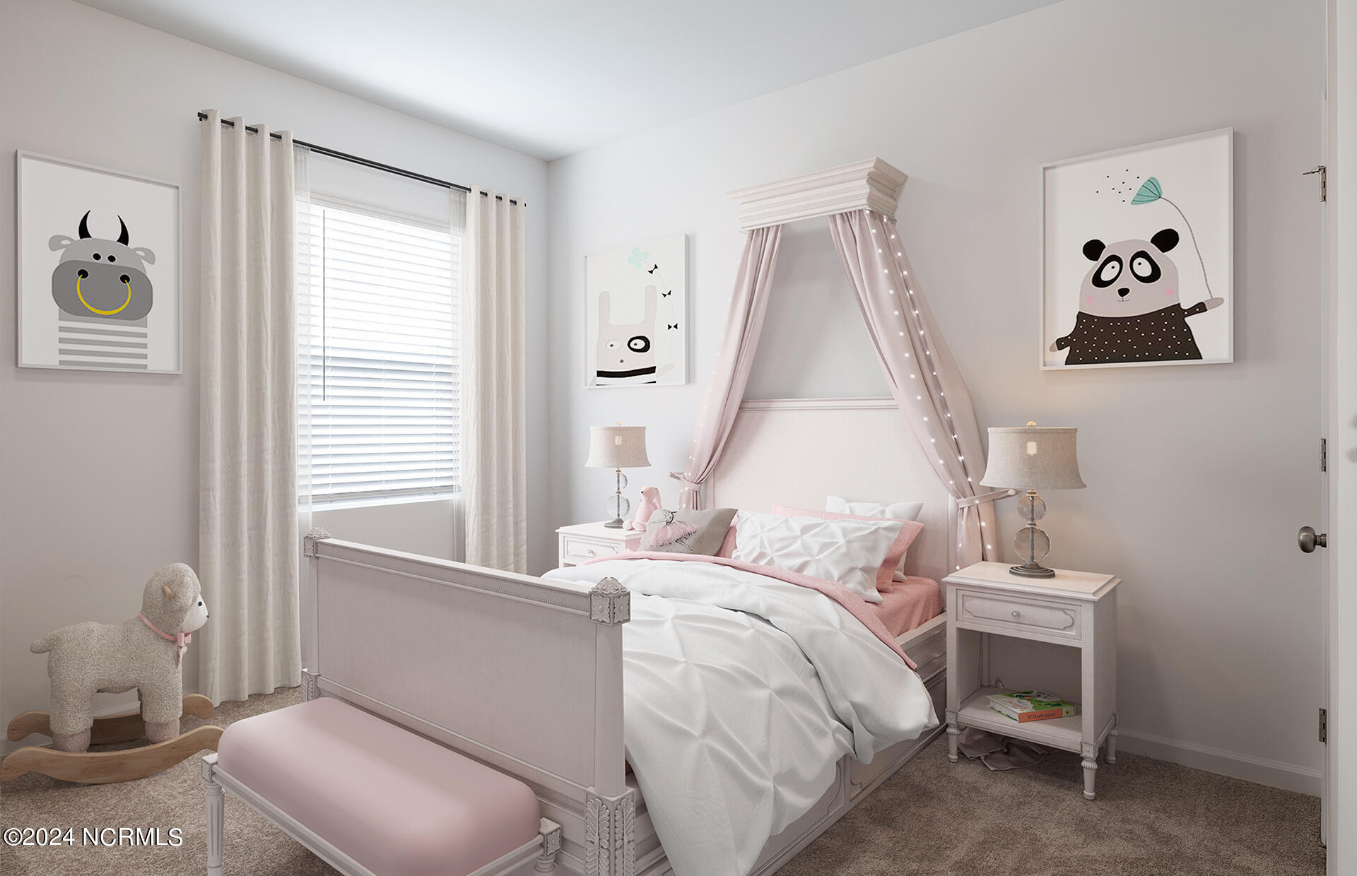 100535945 | Photo 10