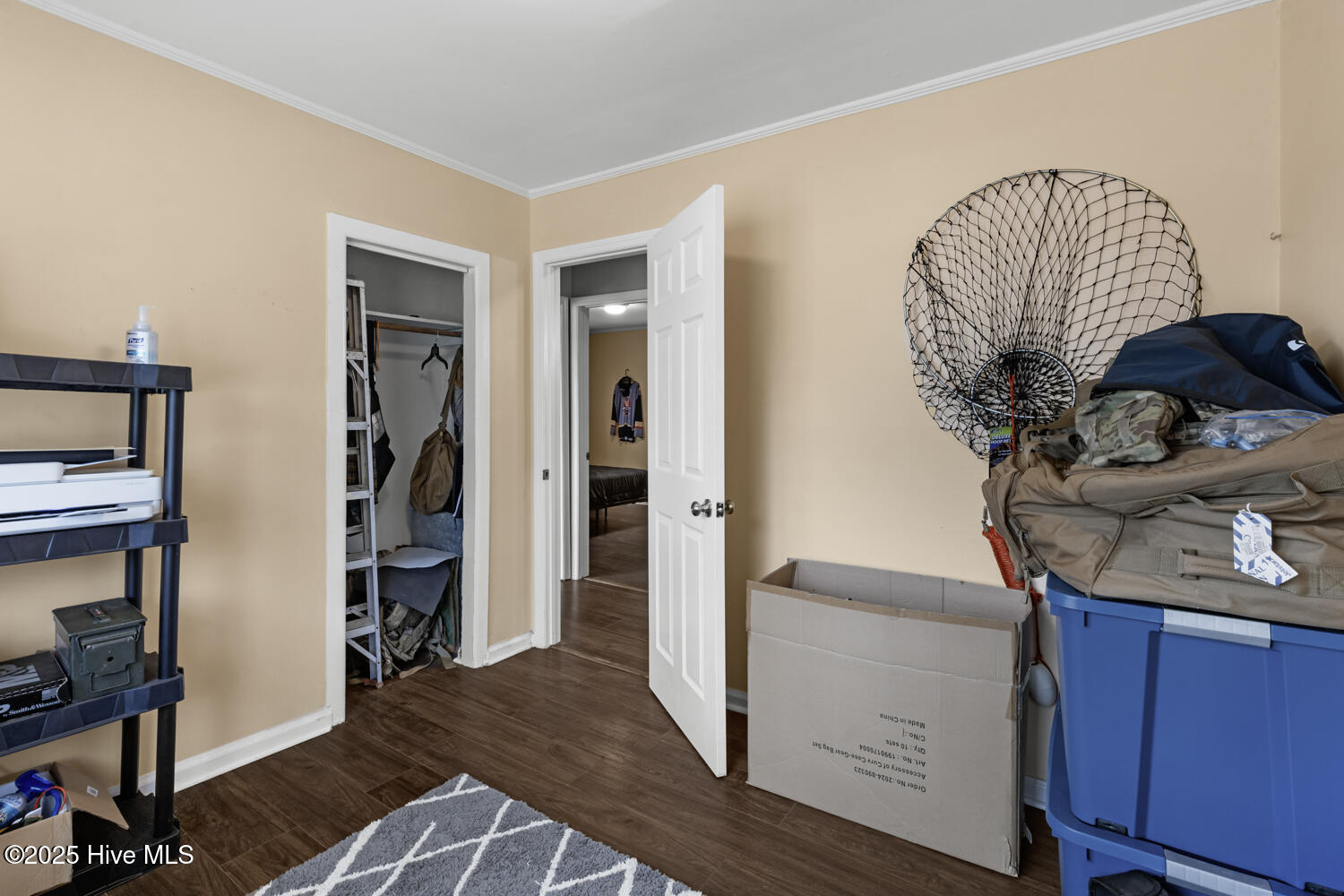 100535503 | Photo 15