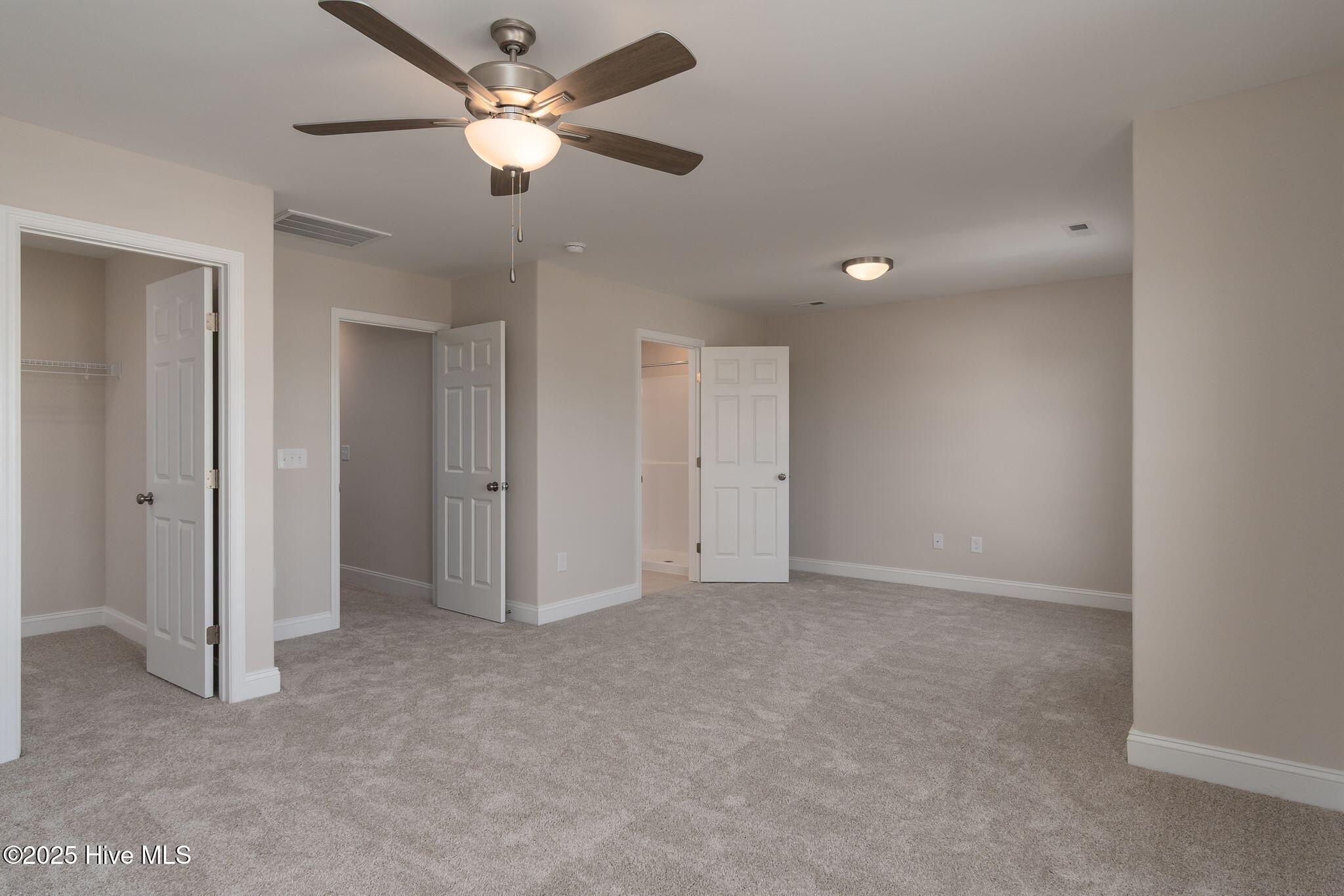 100531005 | Photo 27