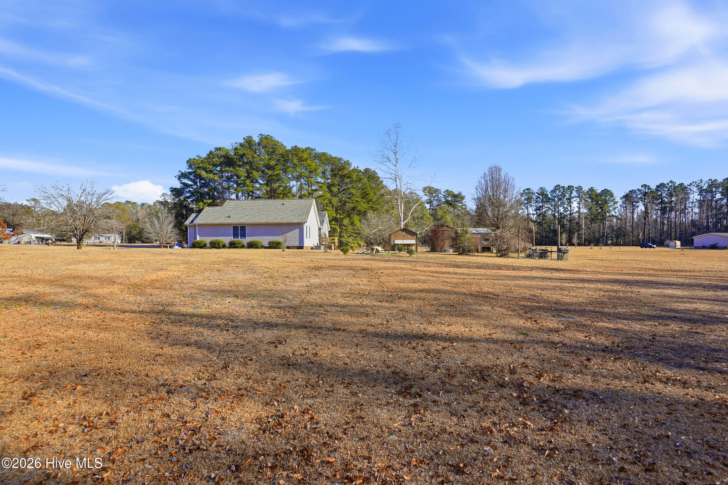 100551882 | Photo 47