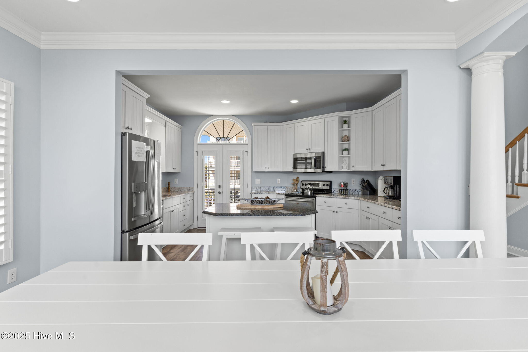 100498196 | Photo 20