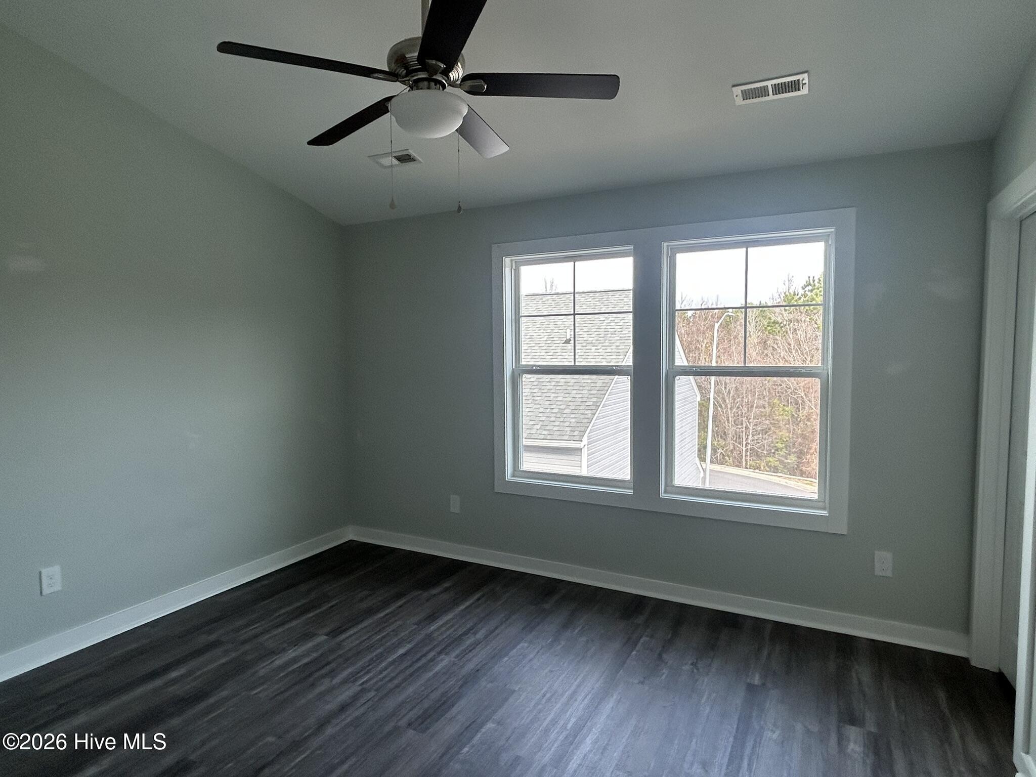 100560015 | Photo 20