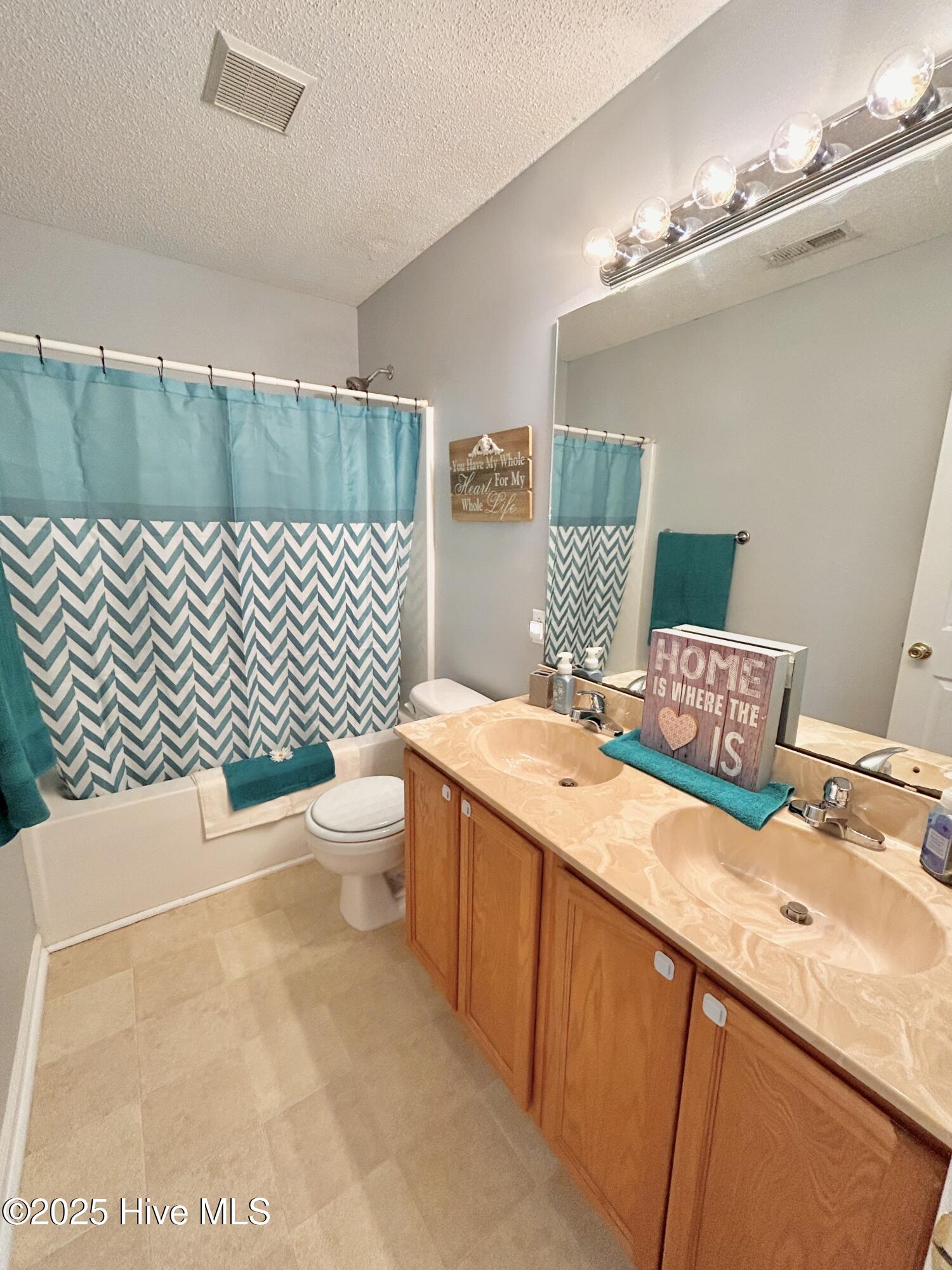 100540574 | Photo 27