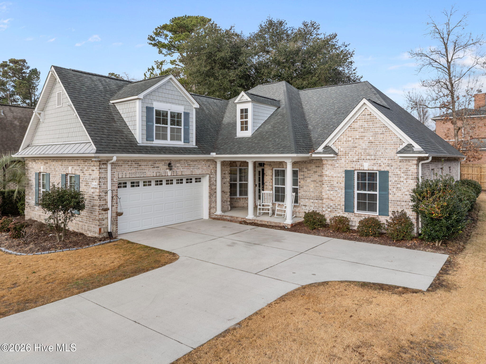 100548137 | Photo 54