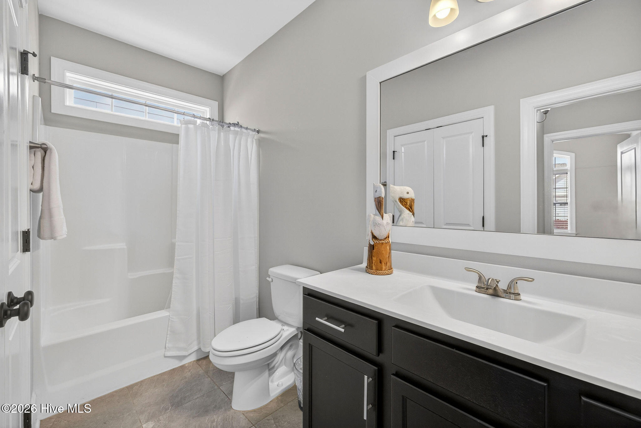 100567052 | Photo 32