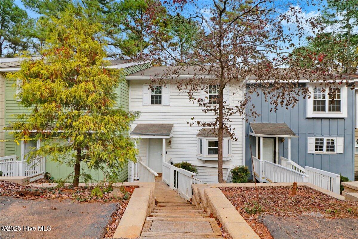 Homes for sale in Raleigh, NC | 5738 Three Oaks Dr, Raleigh, NC 27612 | MLS# 100541638