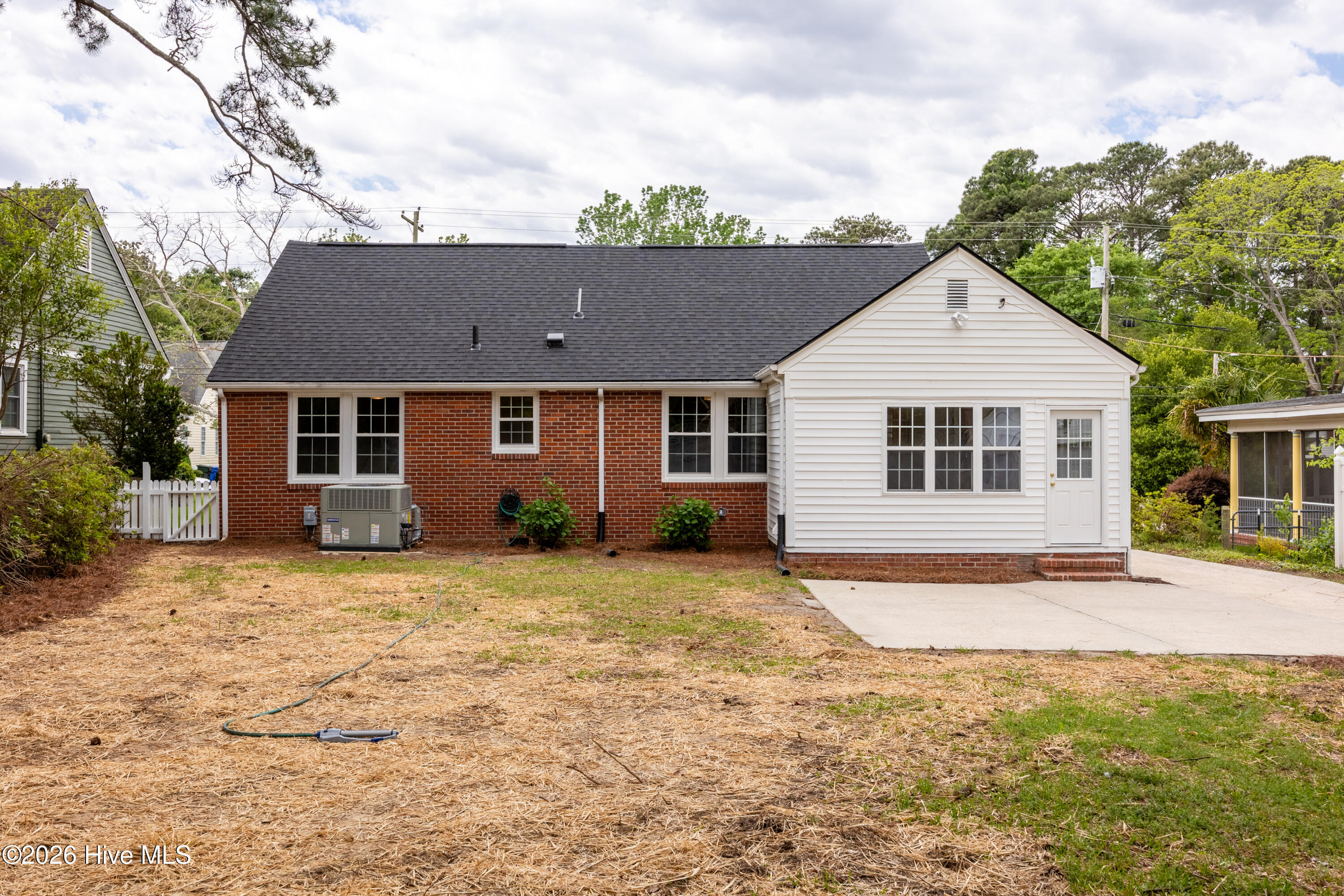 1520AndersonSt_45
