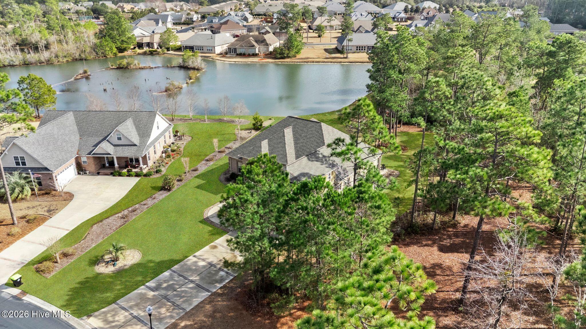 100551646 | Photo 44