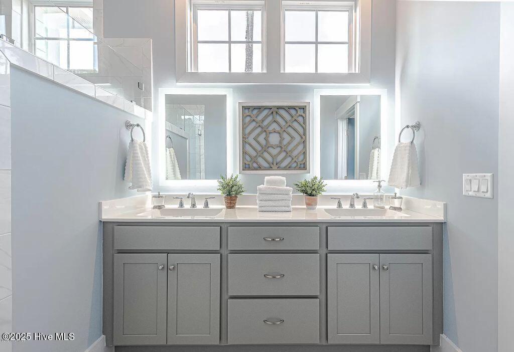 100554434 | Photo 29