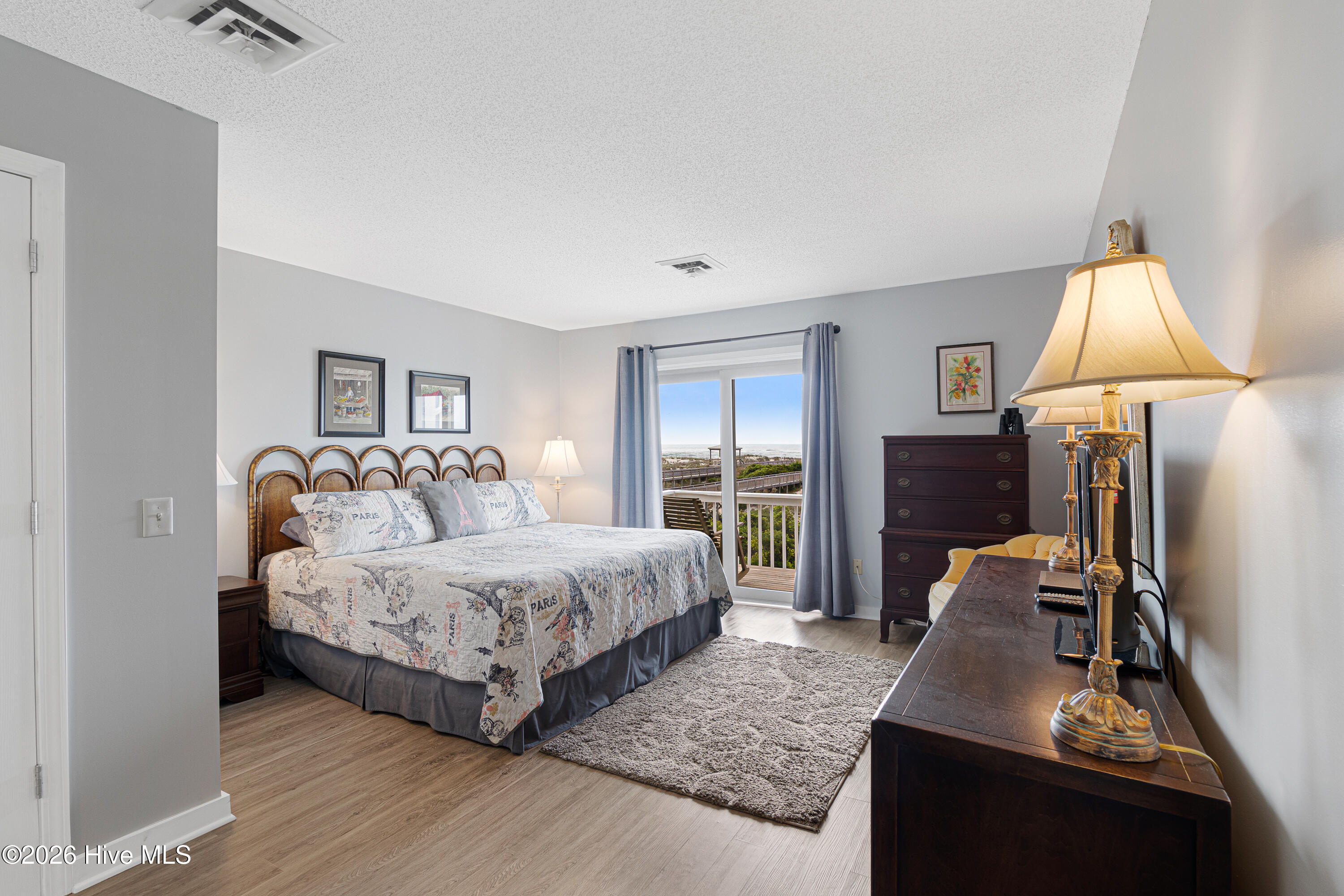 11017 Inlet Drive,Emerald Isle