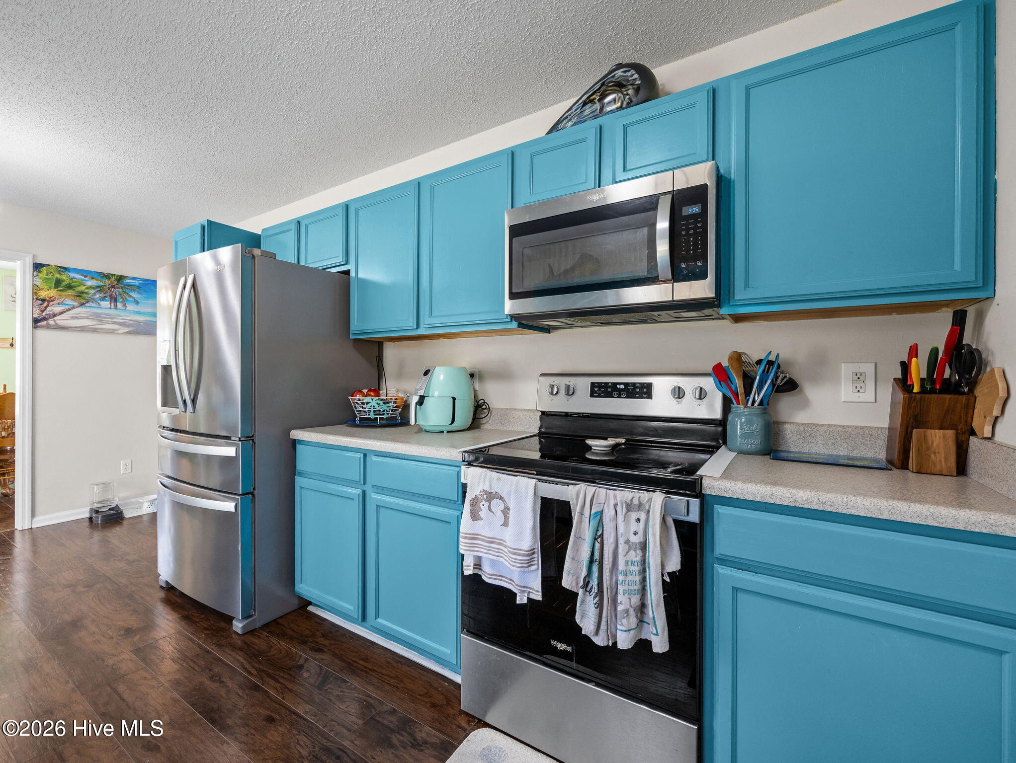 100568127 | Photo 13