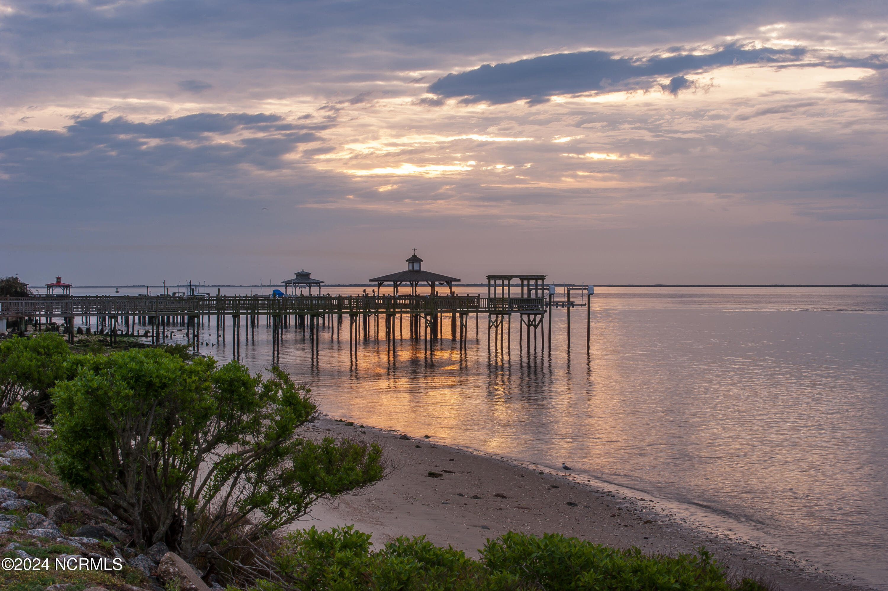 100555719 | Photo 26