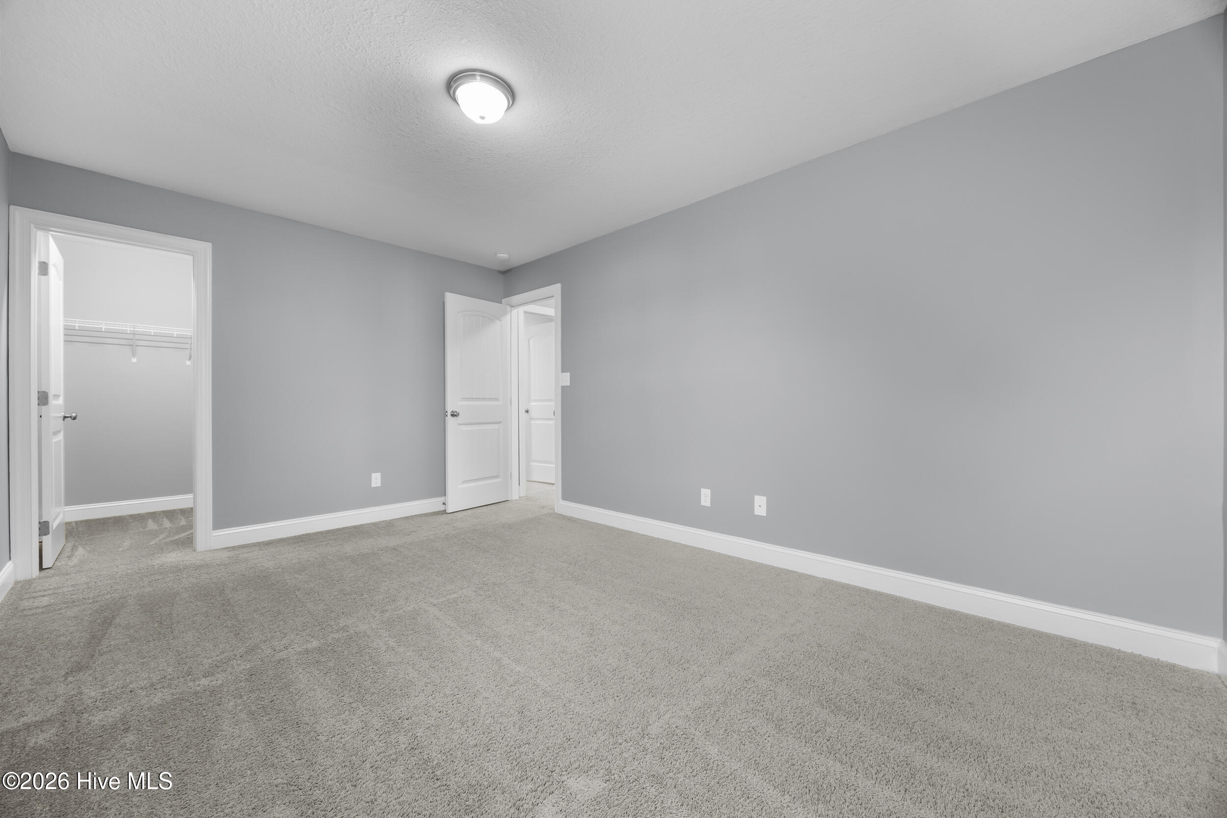 100550034 | Photo 41