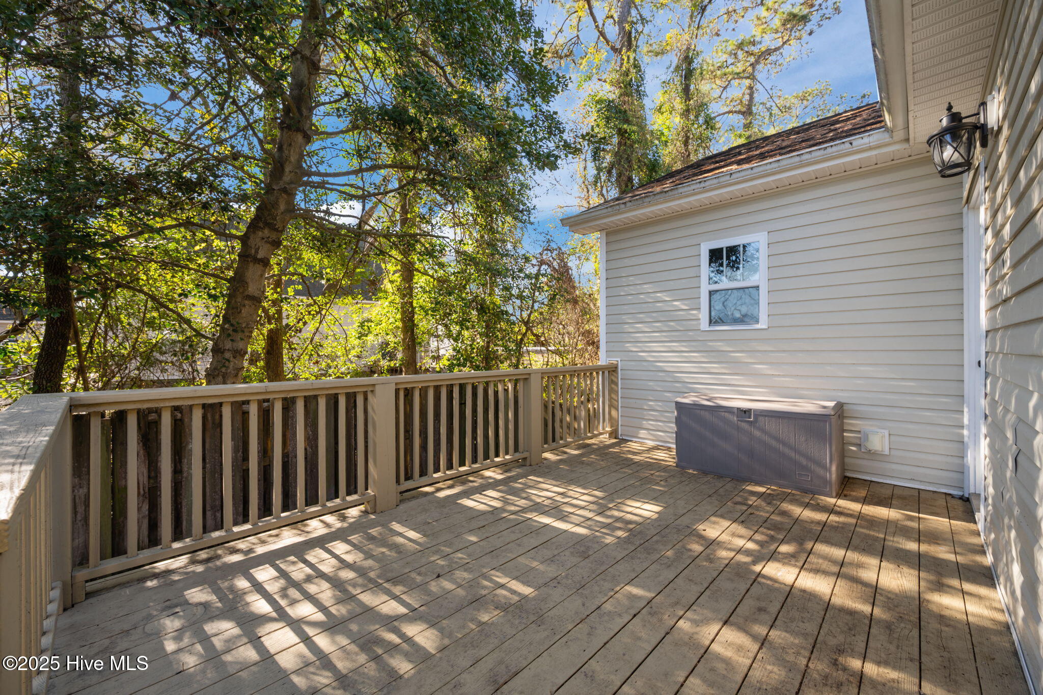 100544828 | Photo 14