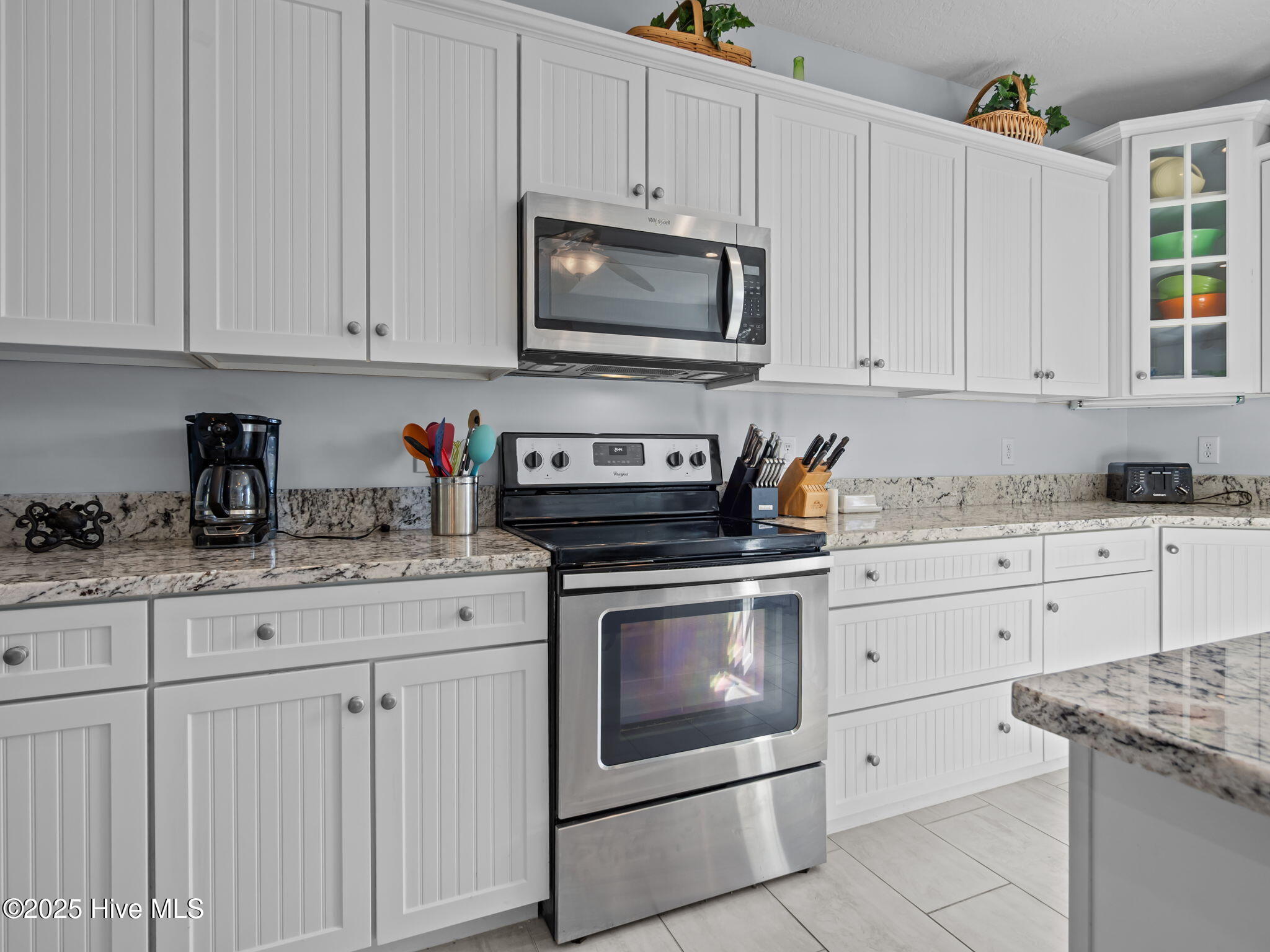 100541168 | Photo 10