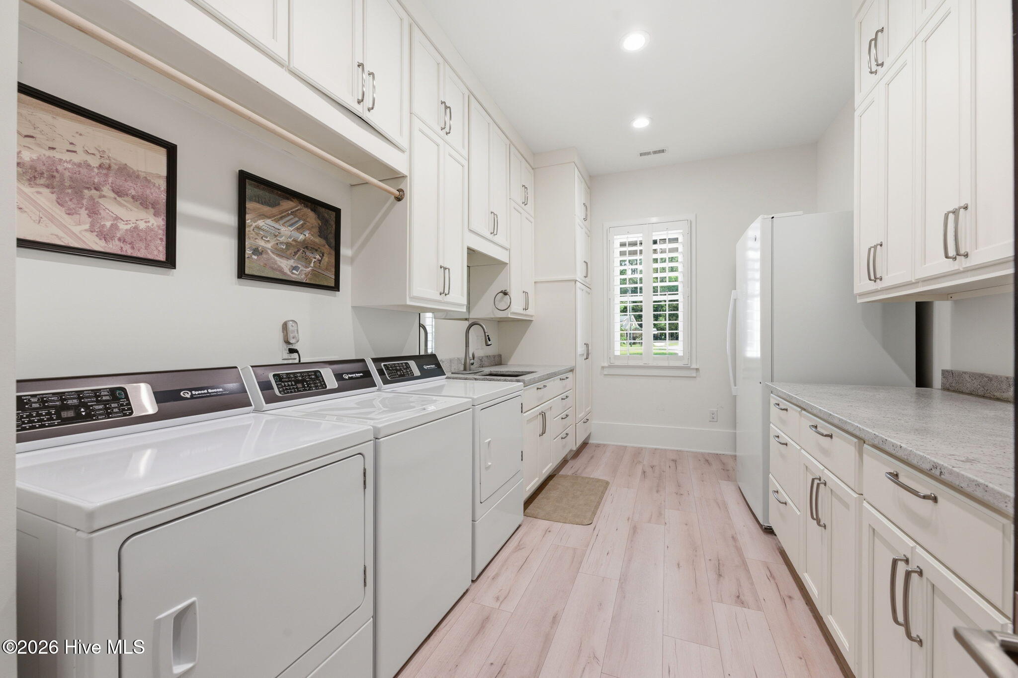 685 Raymond Road,Arapahoe
