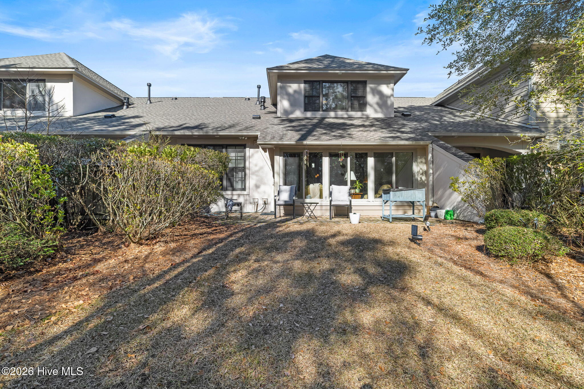 100551308 | Photo 41