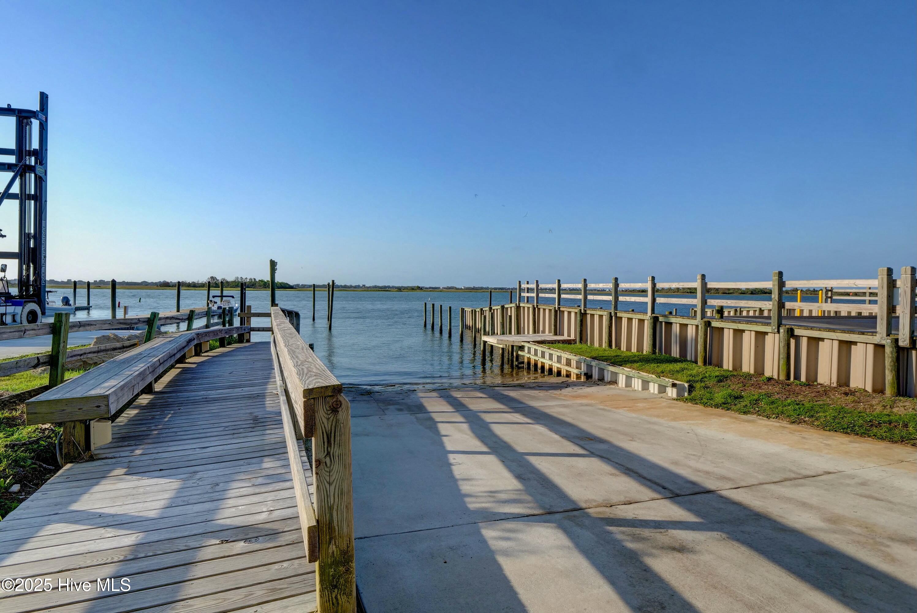 154 Cotherstone Court, Hampstead, NC, 28443