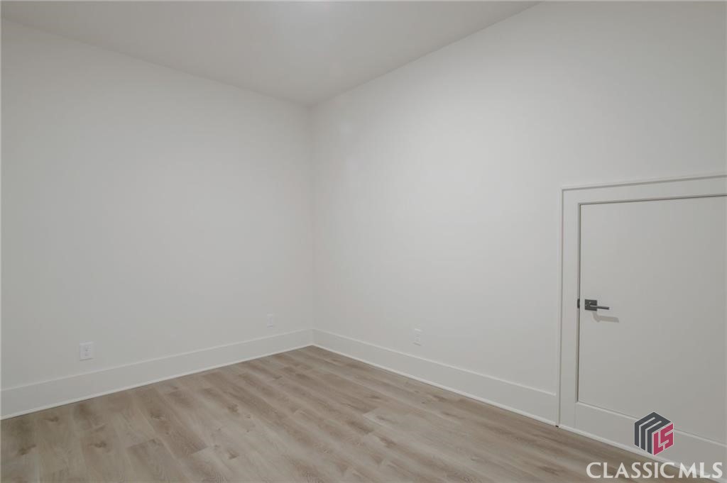 Bonus Room - Great additional storage or media