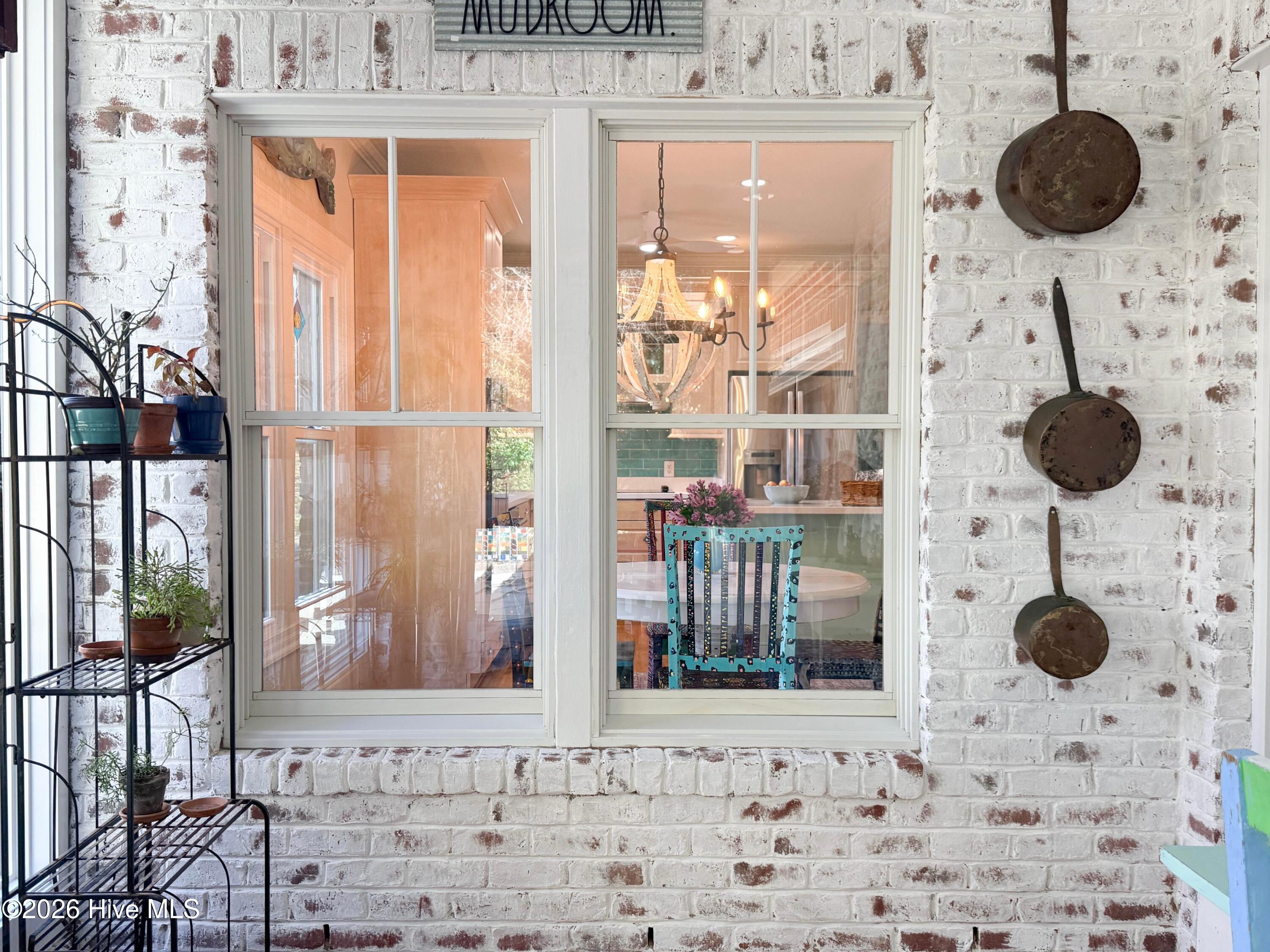 100559415 | Photo 44