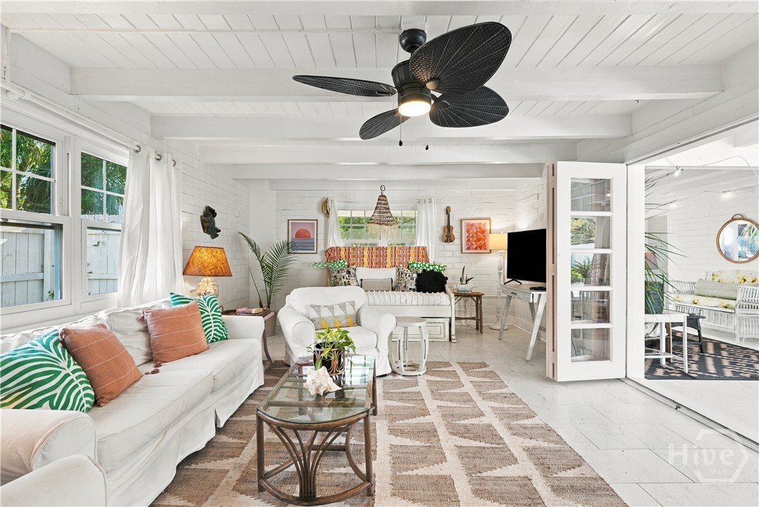 Photo 4 of Single family home for sale at 1017 Lovell Ave, Tybee Island, GA 31328 | MLS# SA365250 | Listing updated on 2026-10-16