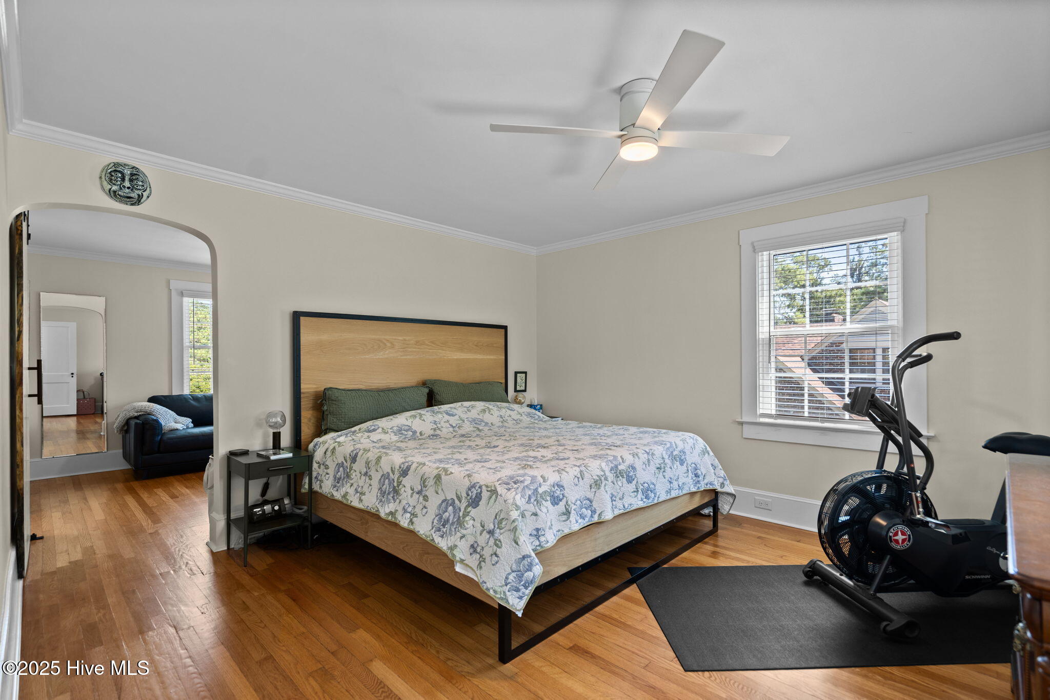 100528962 | Photo 22