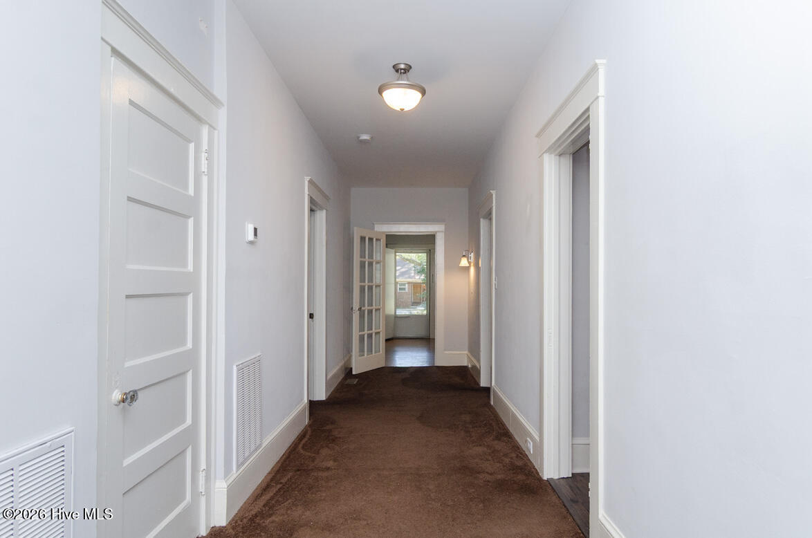 100561400 | Photo 20