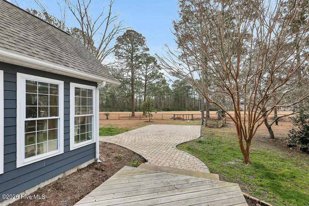 100551760 | Photo 39