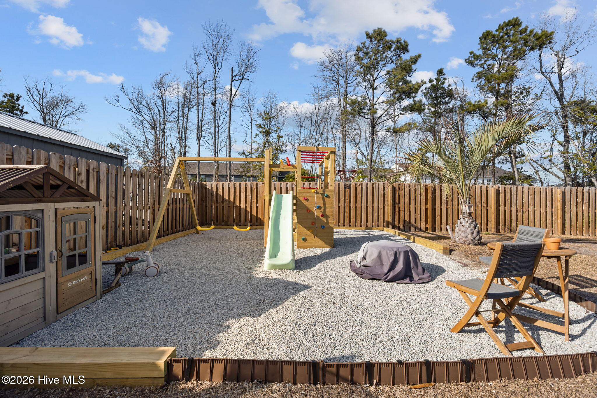 100557518 | Photo 39