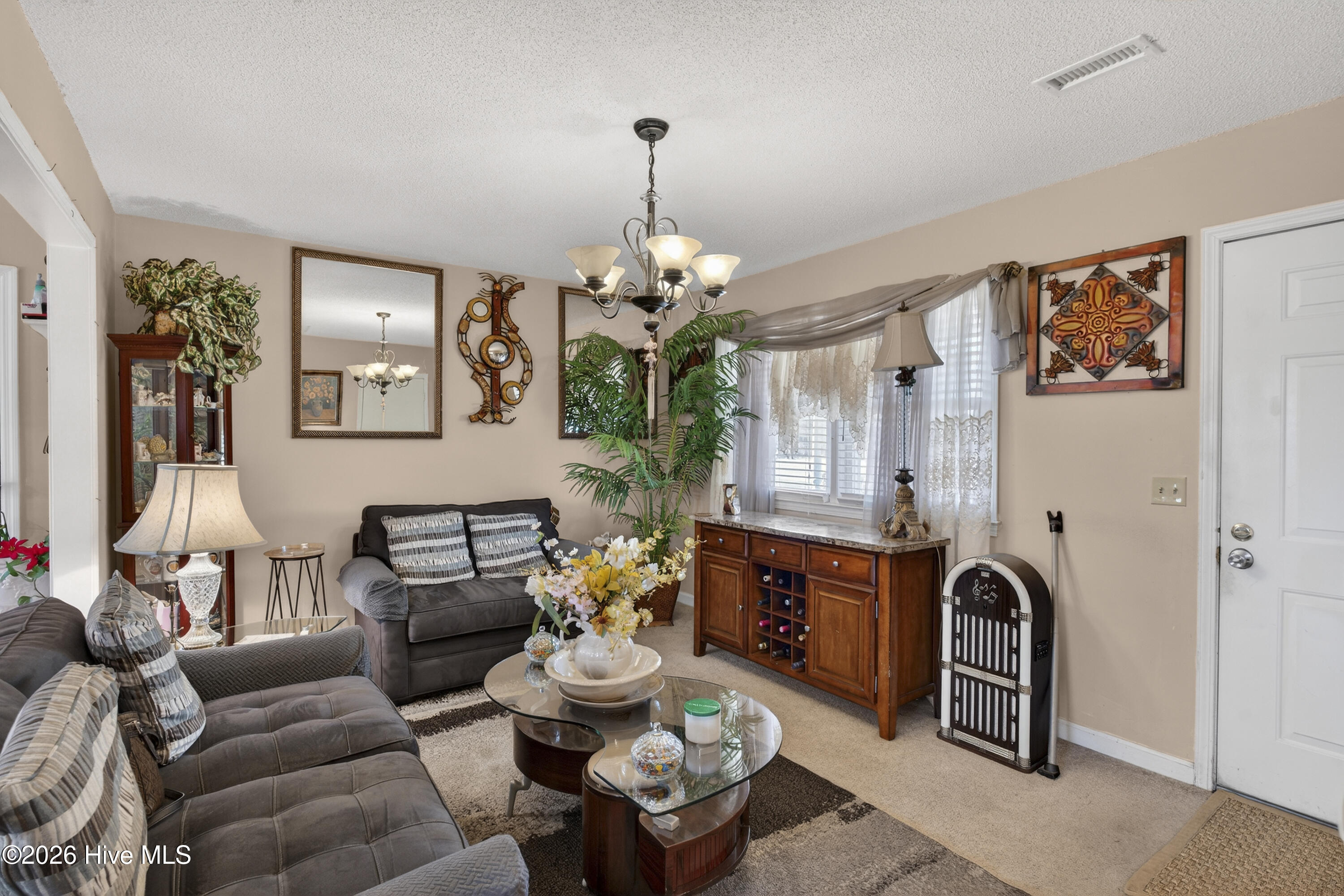 100554150 | Photo 10