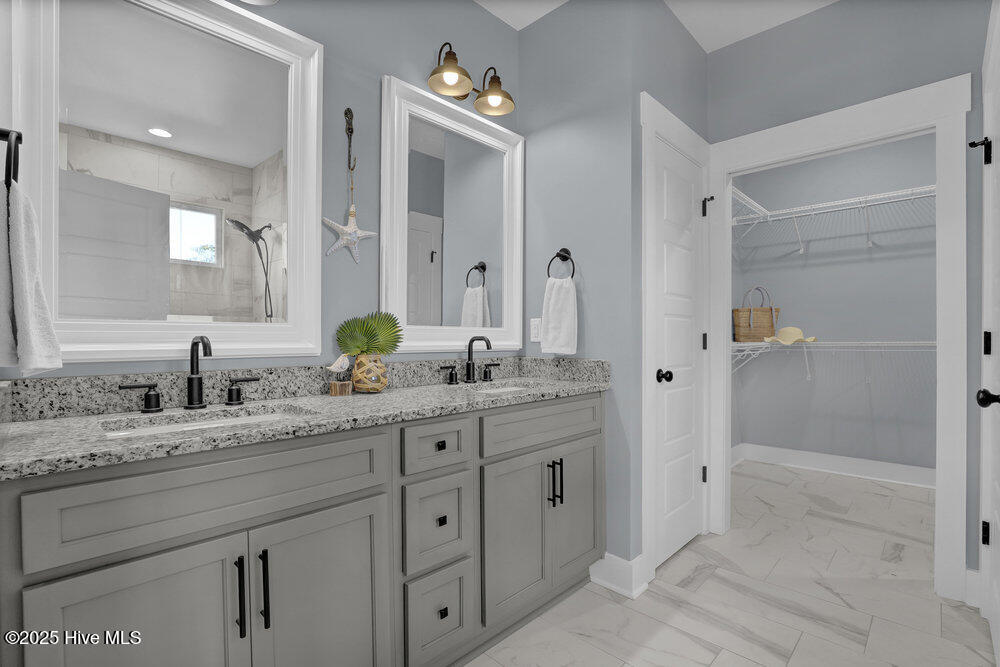 100539309 | Photo 17