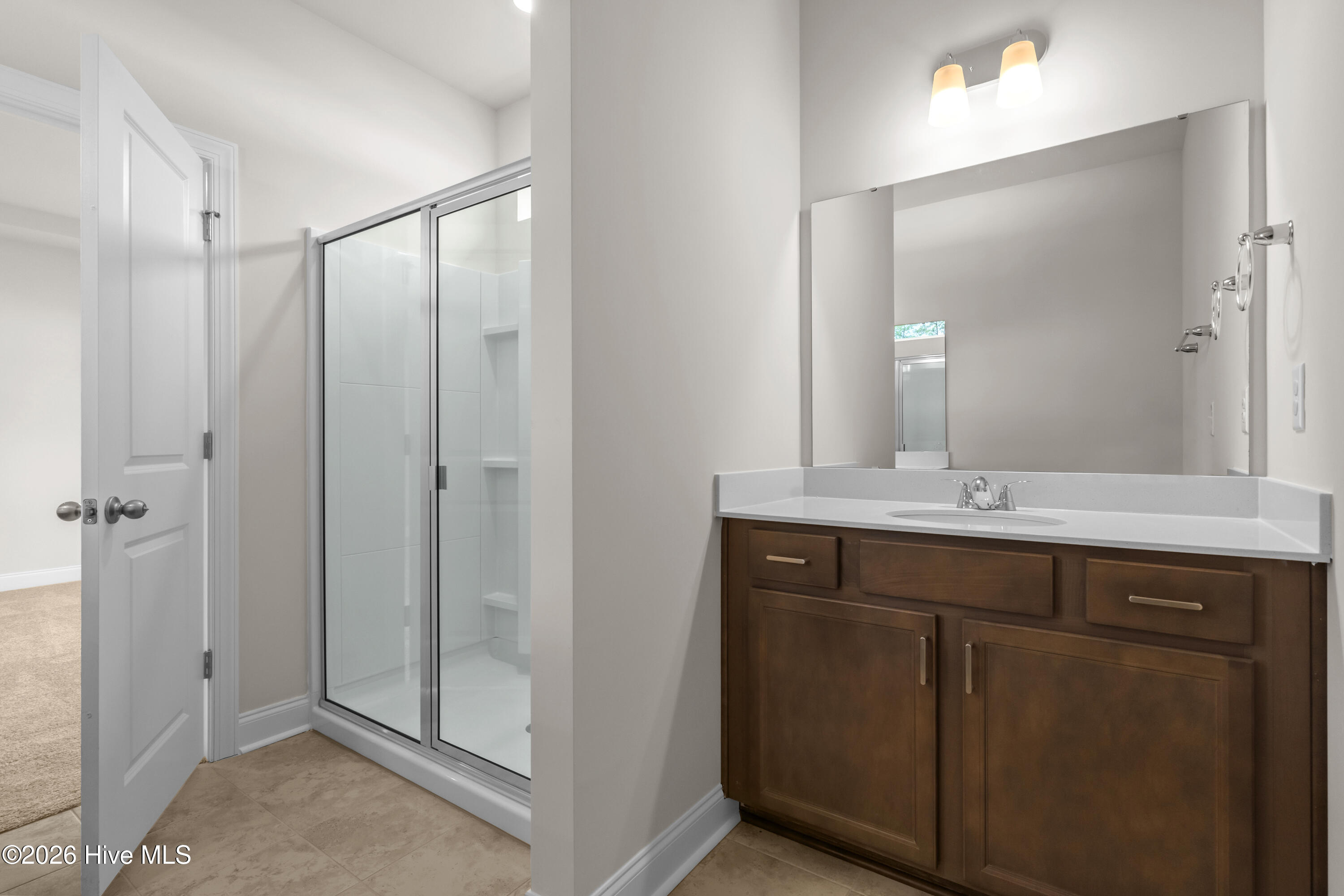 100549705 | Photo 10