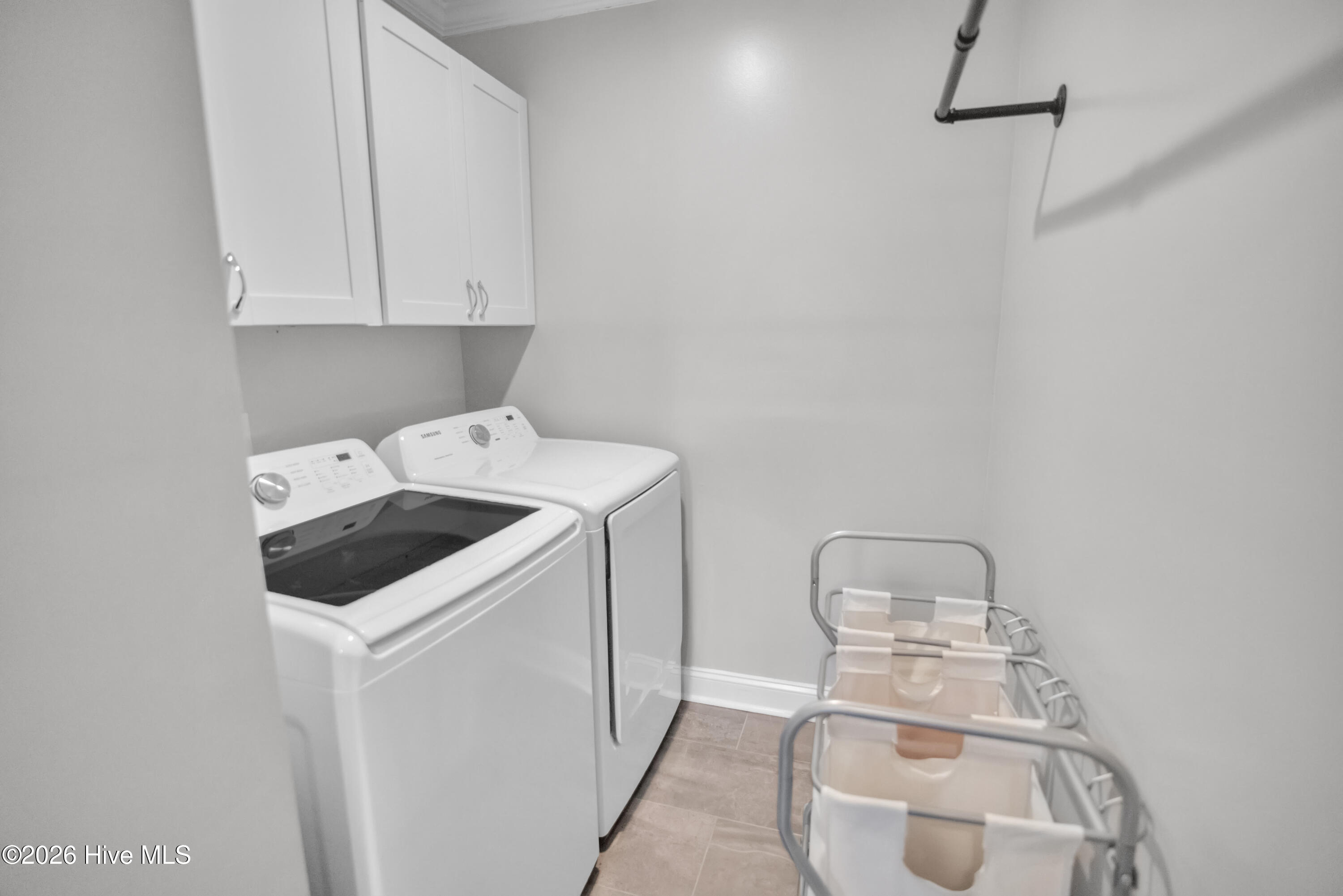 100547879 | Photo 19