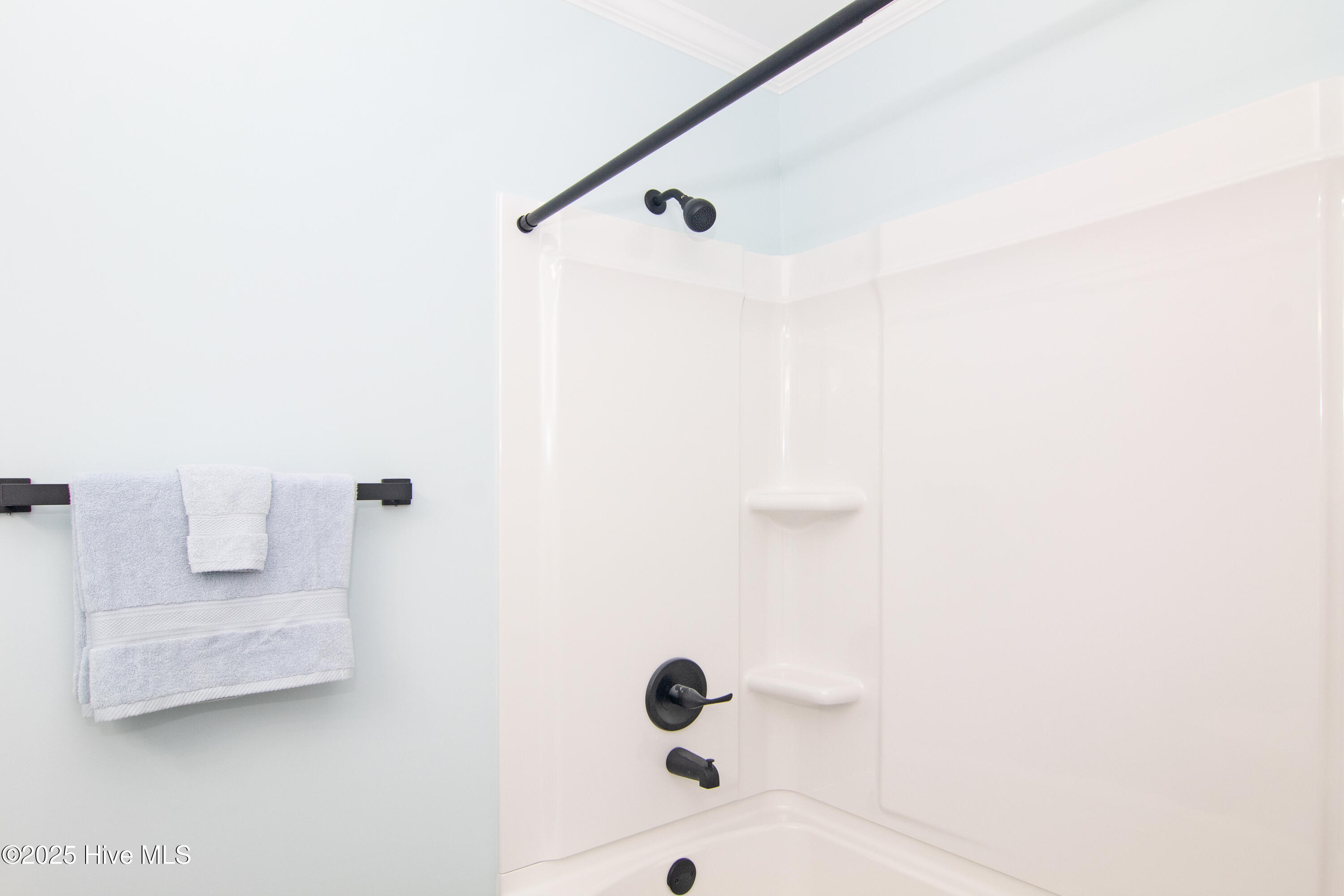 100545586 | Photo 33