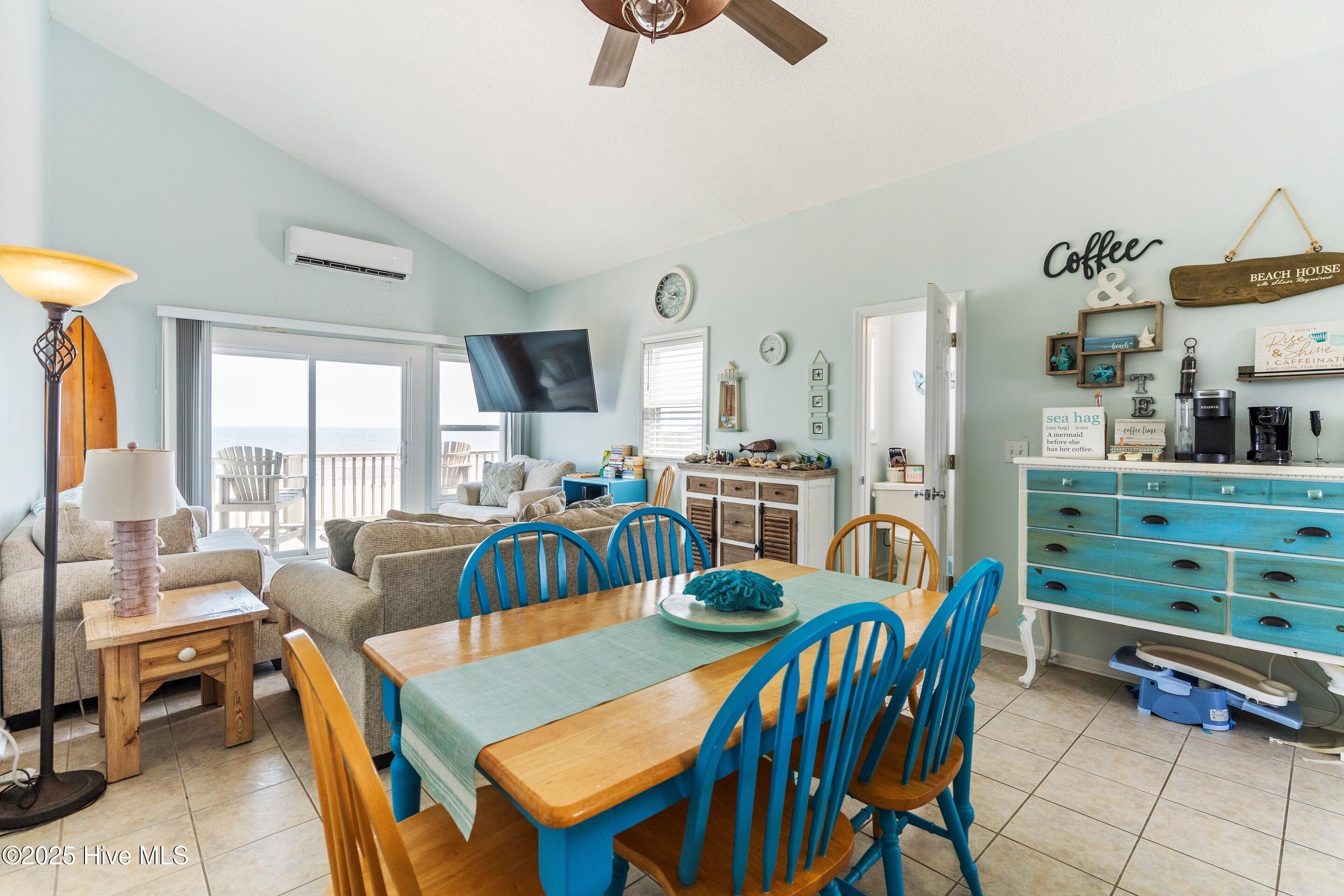 100514835 | Photo 42