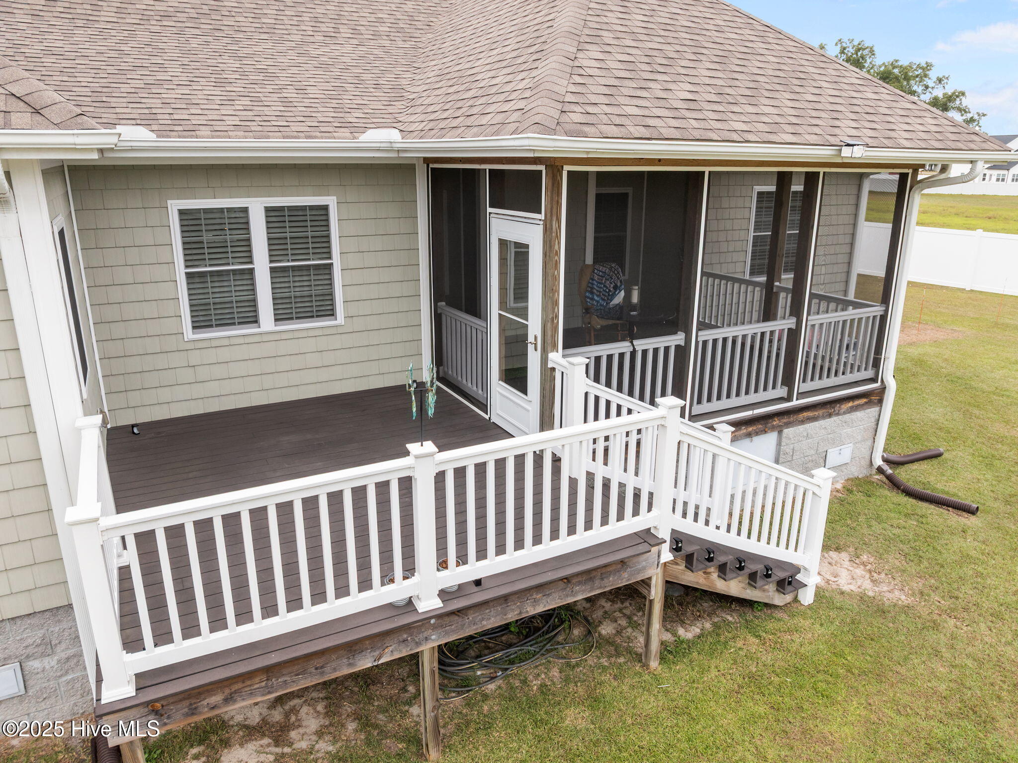 11-web-or-mls-DJI_0189