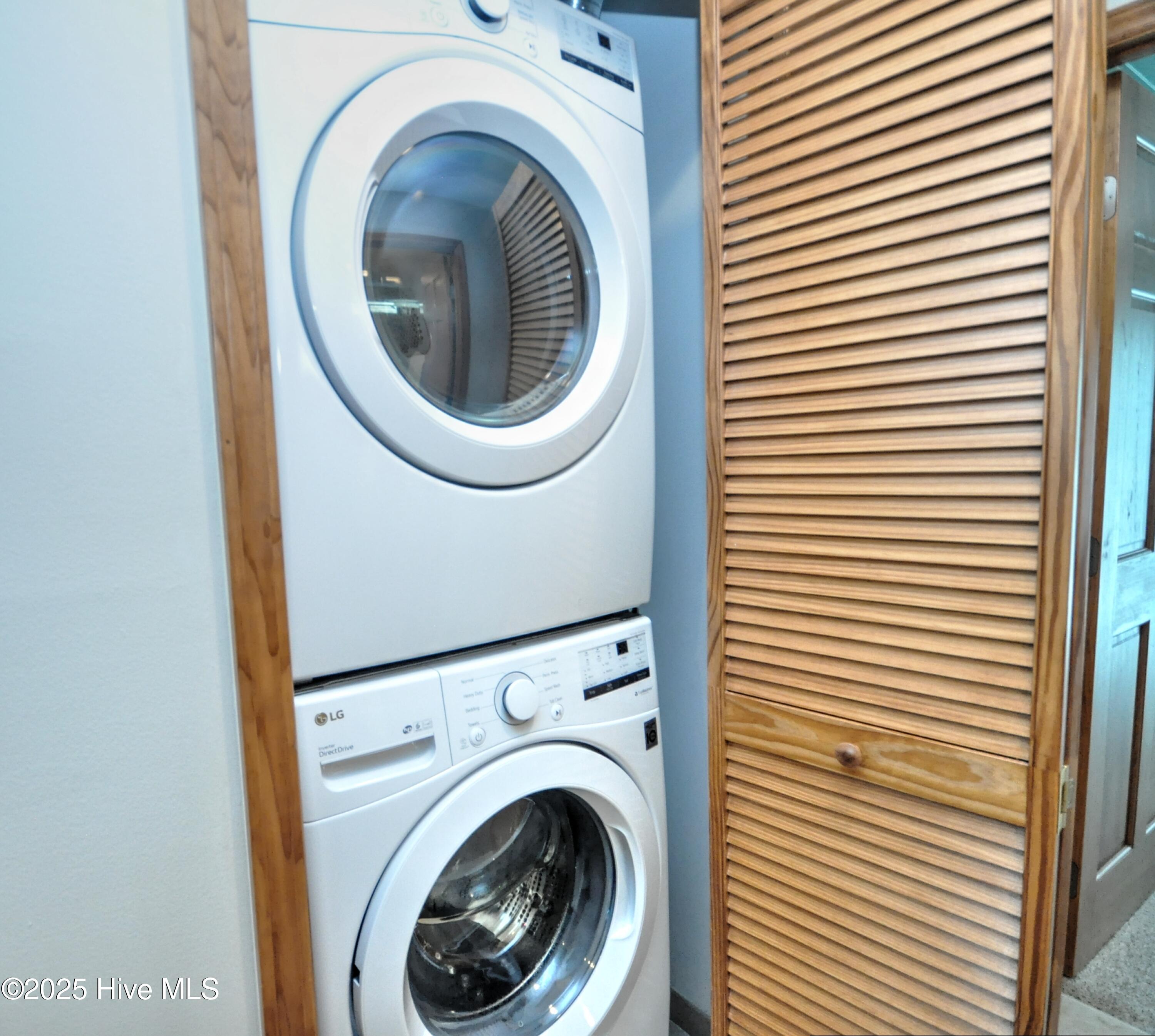 100526298 | Photo 34