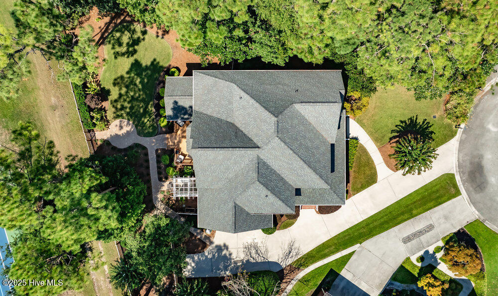 100531667 | Photo 61