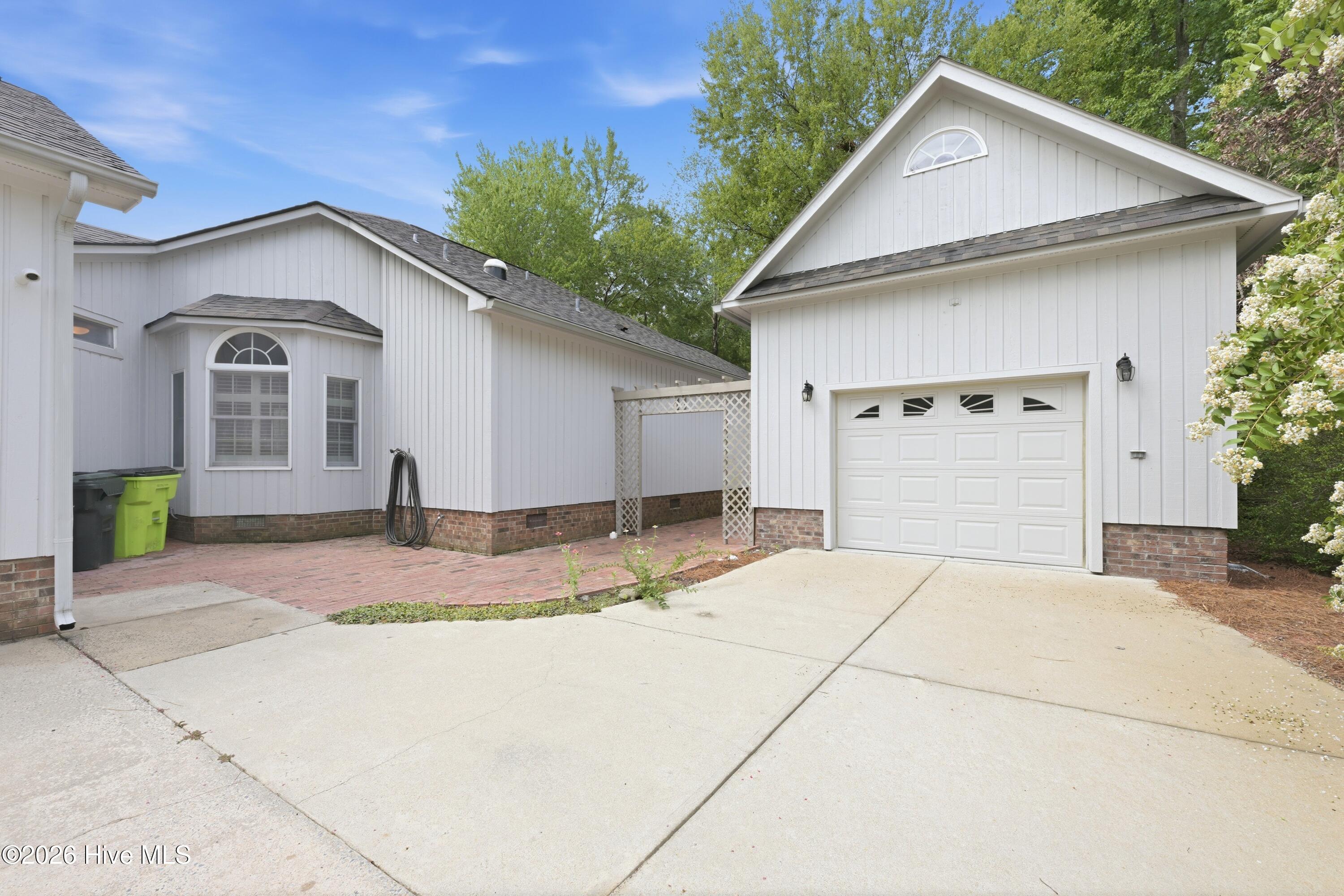 1250 Pine Valley Drive,New Bern