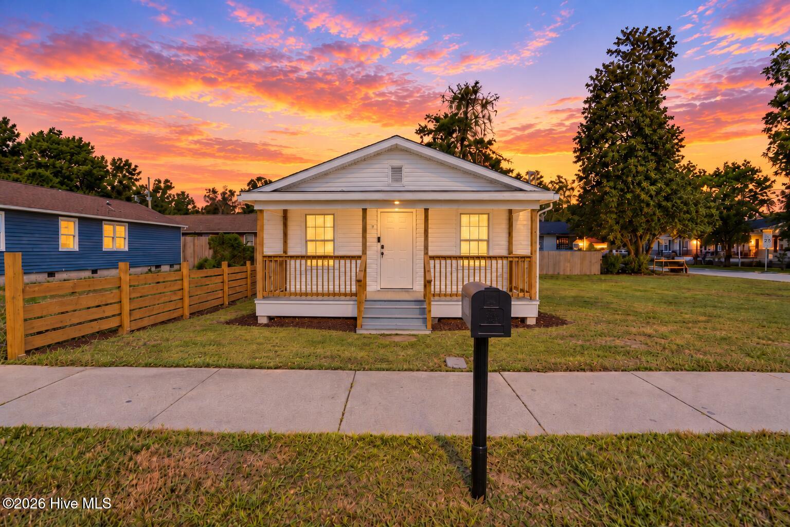 Single family home for sale at 3307 Princess Pl Dr, Wilmington, NC 28405 | MLS# 100613015