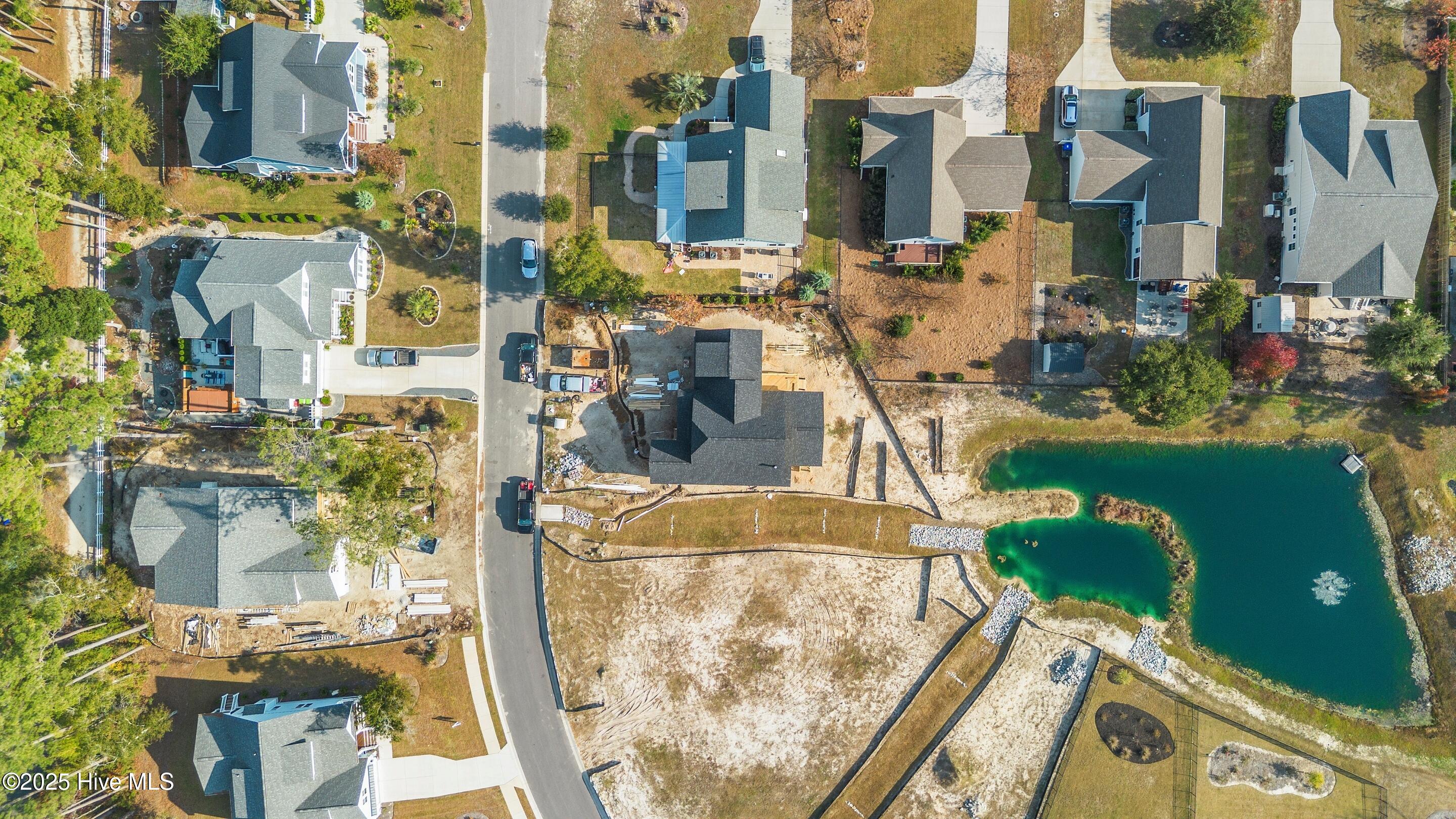 100543069 | Photo 27