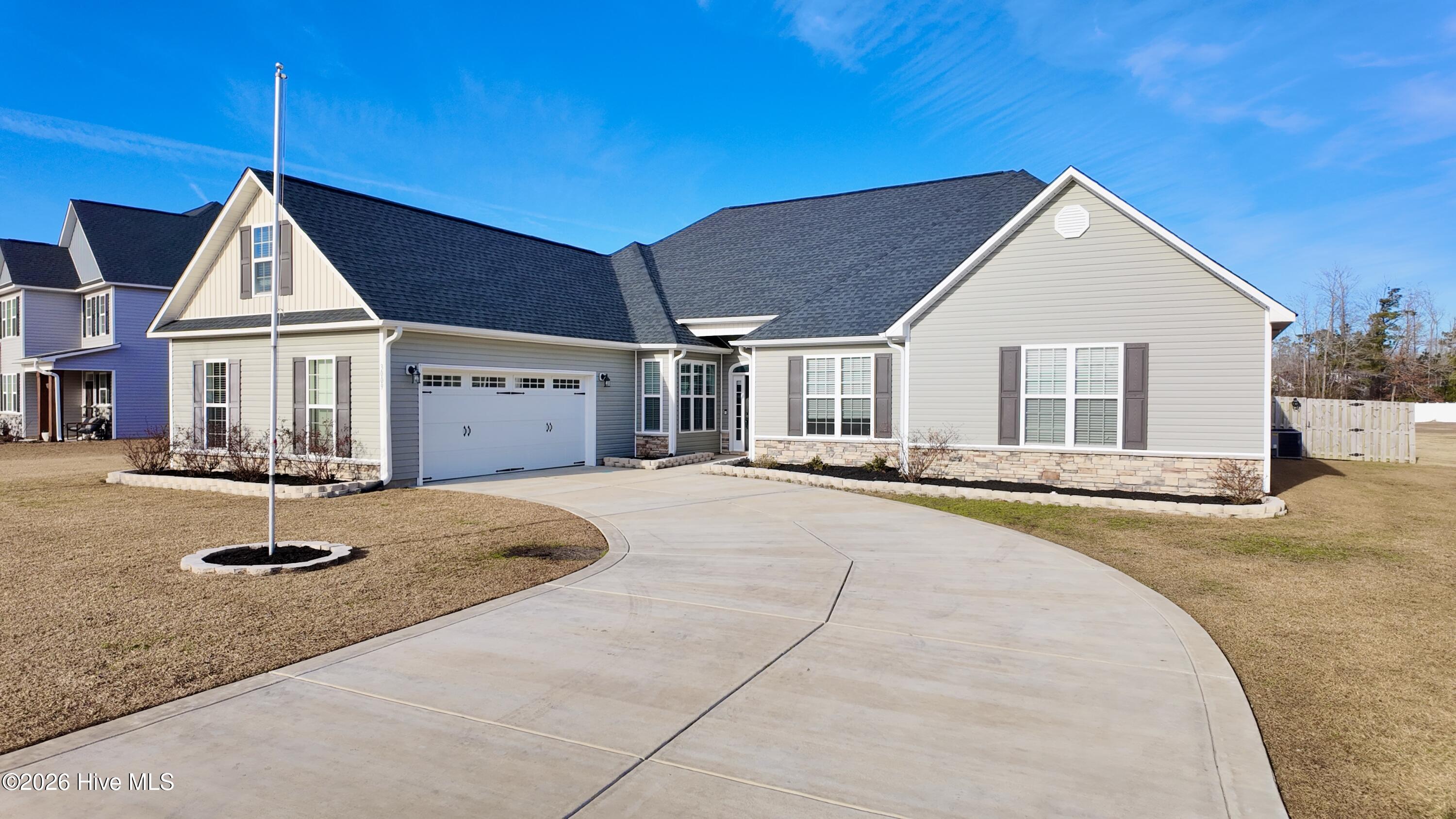 312 Channel Run Drive, New Bern, NC, 28562