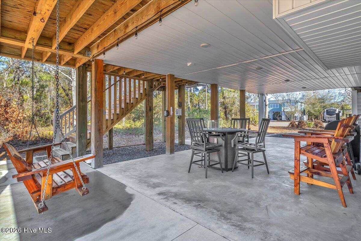 100550591 | Photo 57