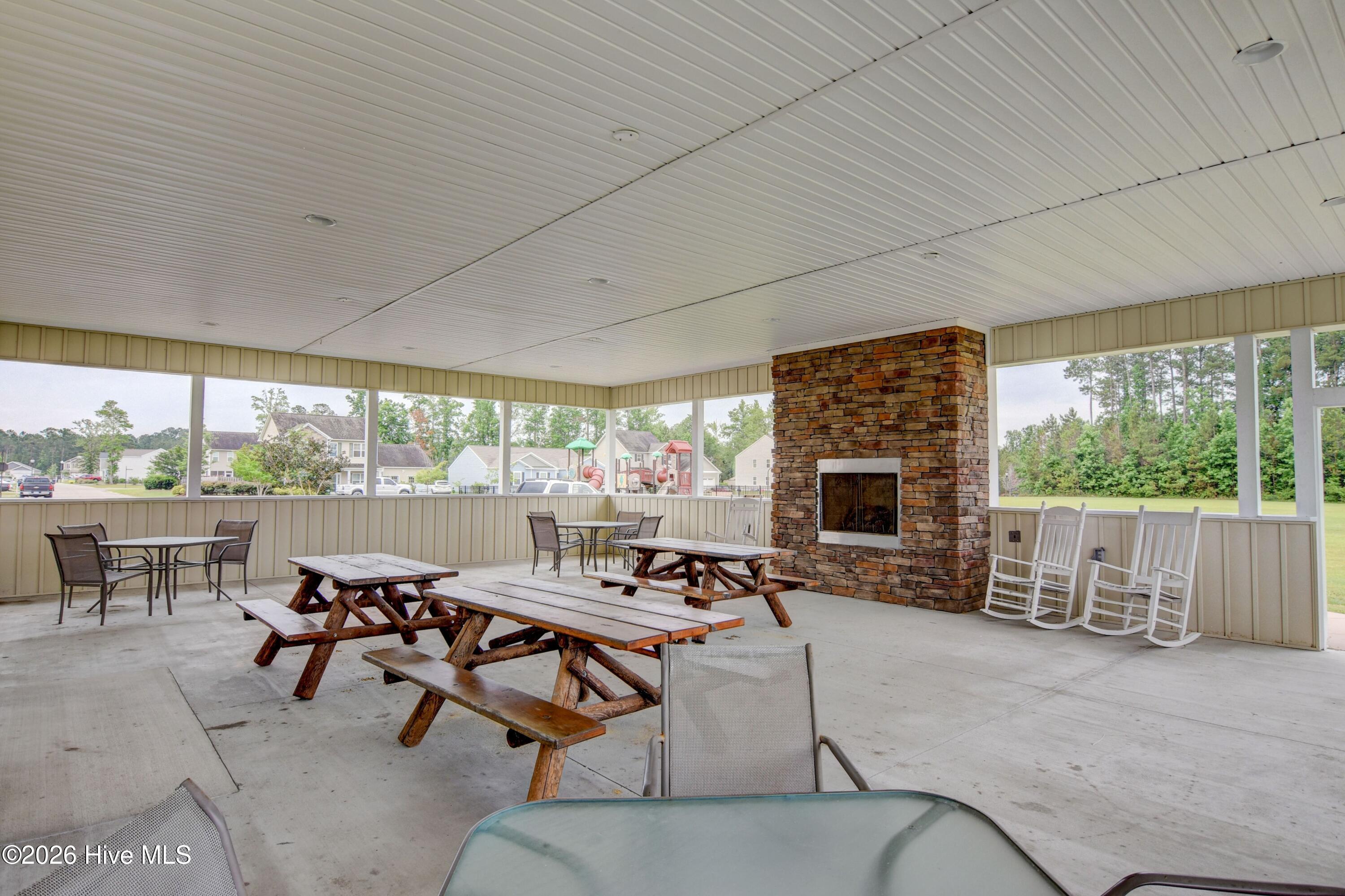 100557551 | Photo 30