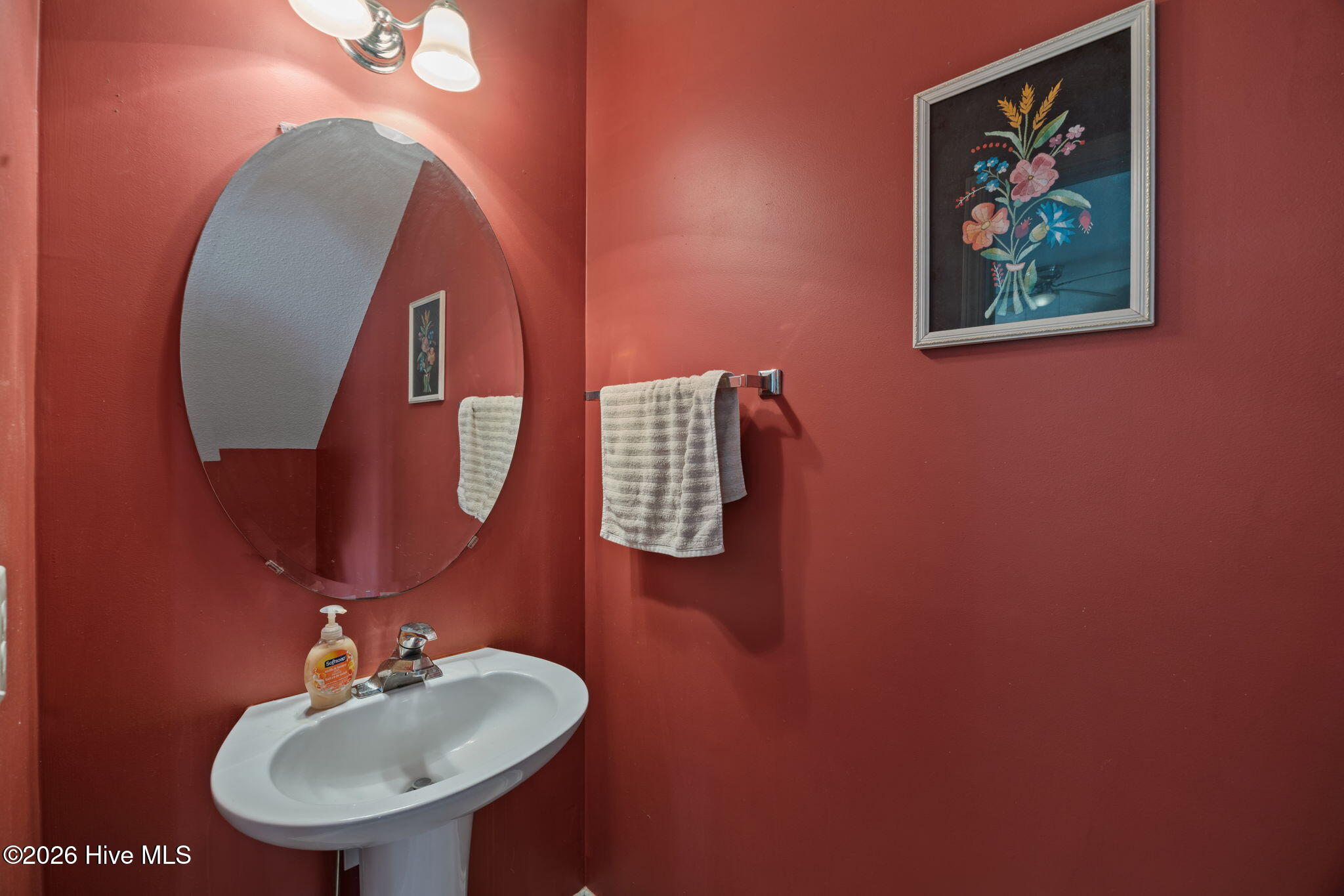 100563147 | Photo 18