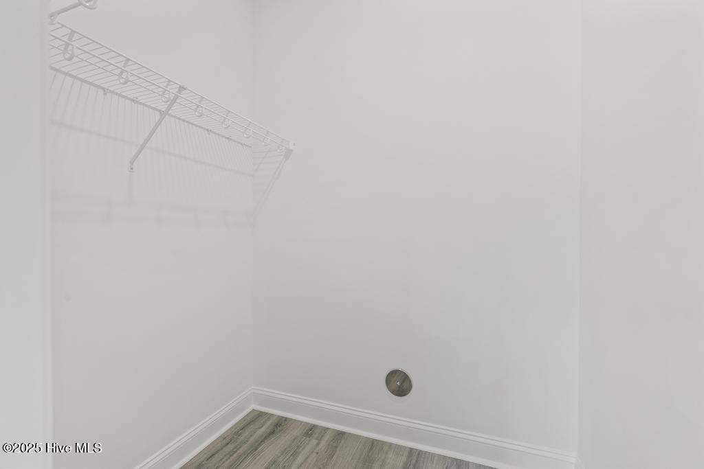 100553822 | Photo 35